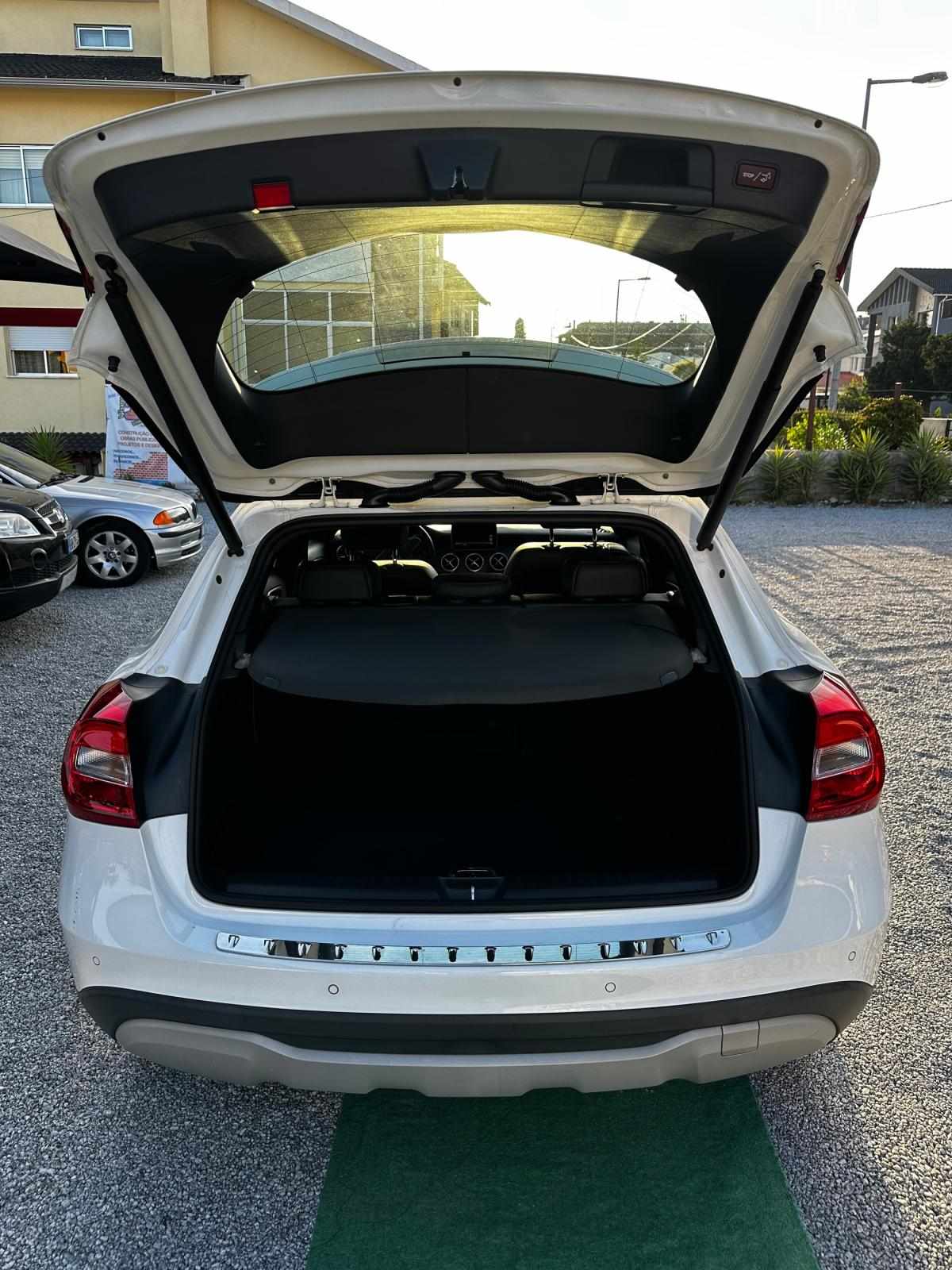 mercedes-benz-gla-2018-diesel-1461cc