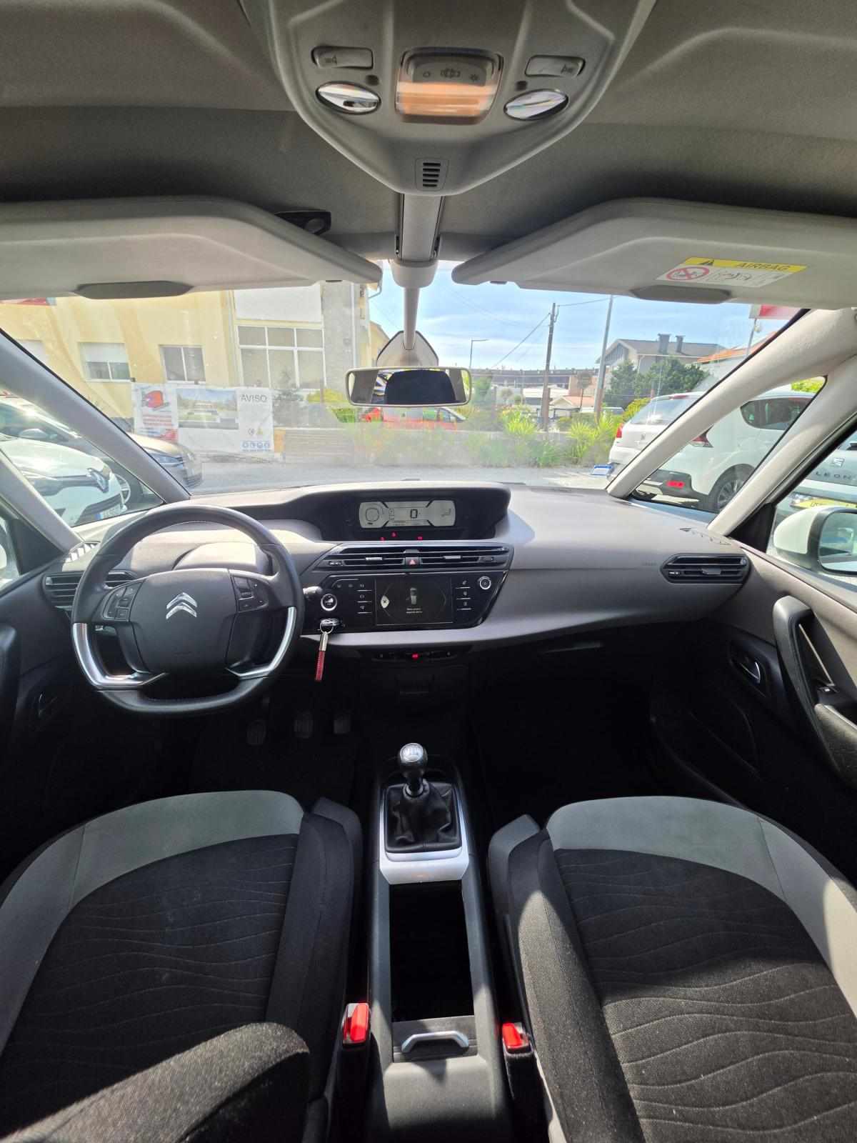 citroen-c4-picasso-2013-diesel-1560cc