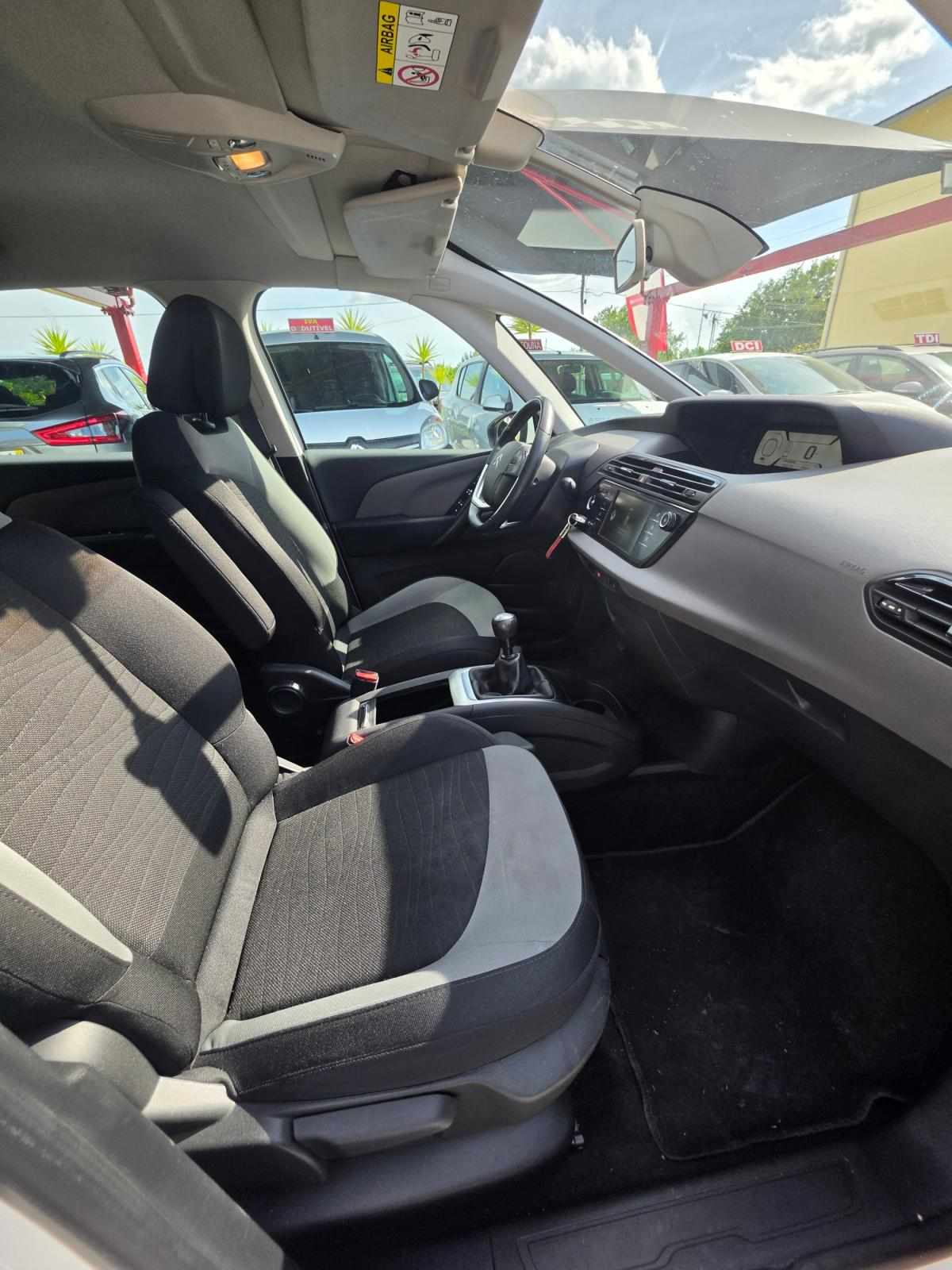 citroen-c4-picasso-2013-diesel-1560cc