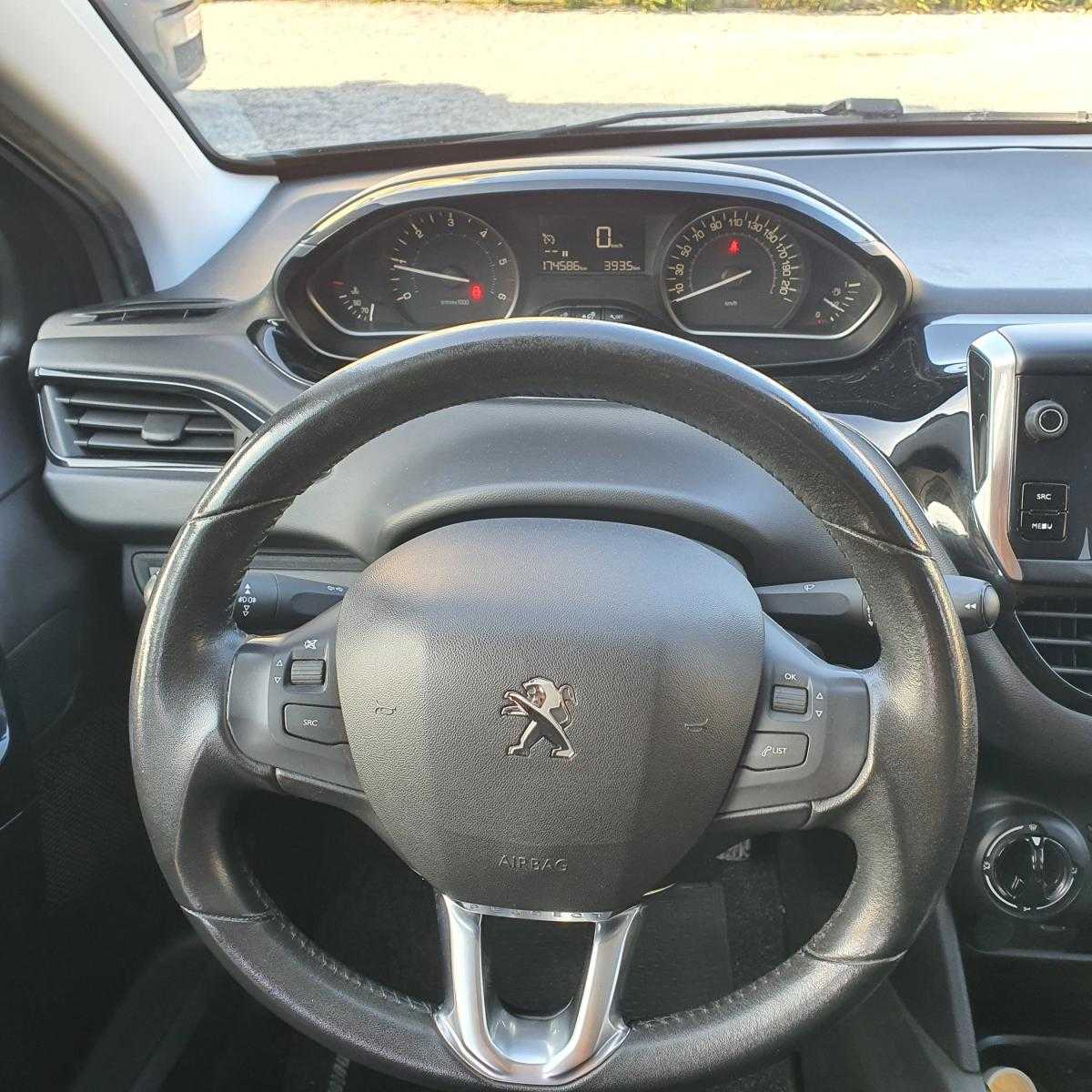 peugeot-208-2018-diesel-1499cc