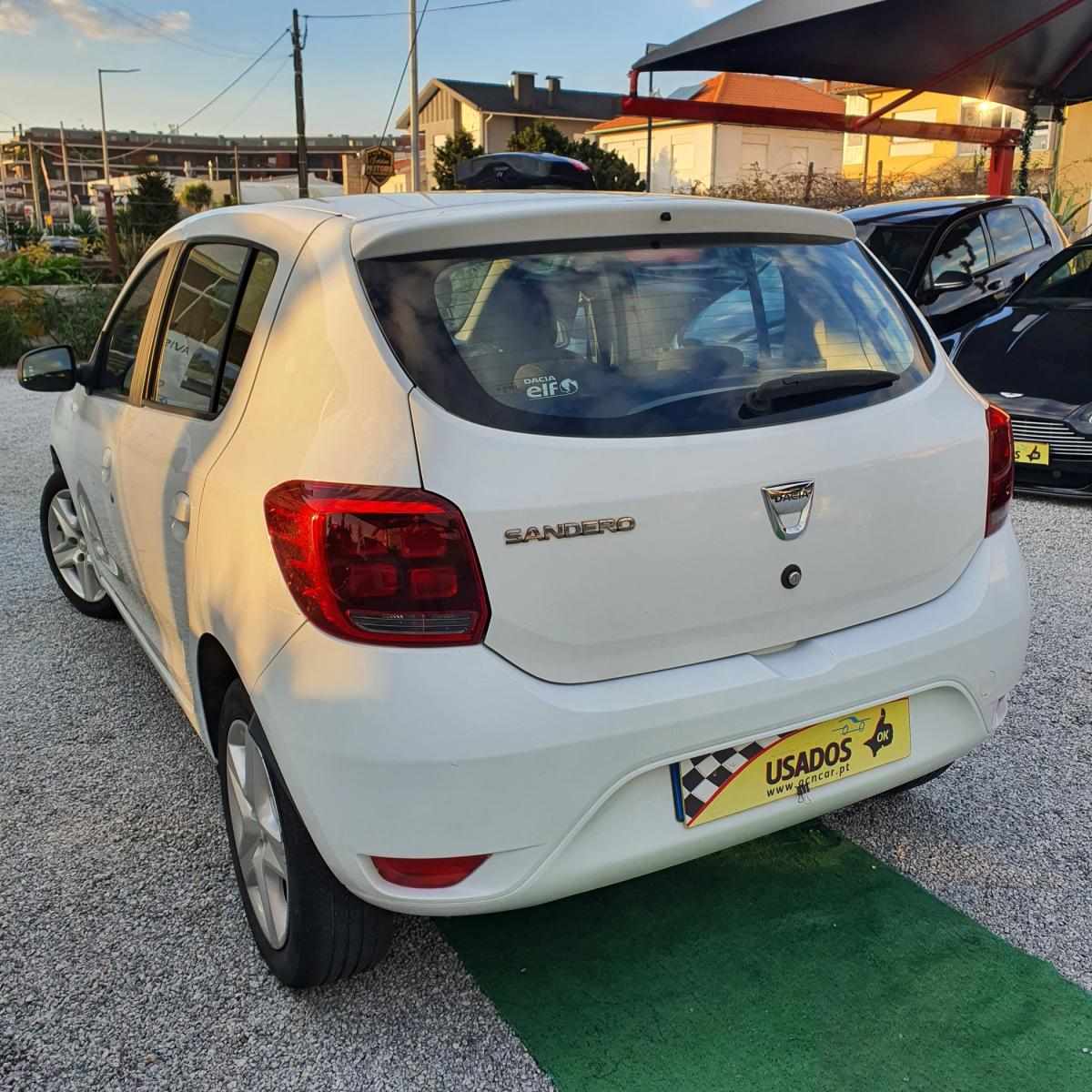 dacia-sandero-2017-gasolina-898cc