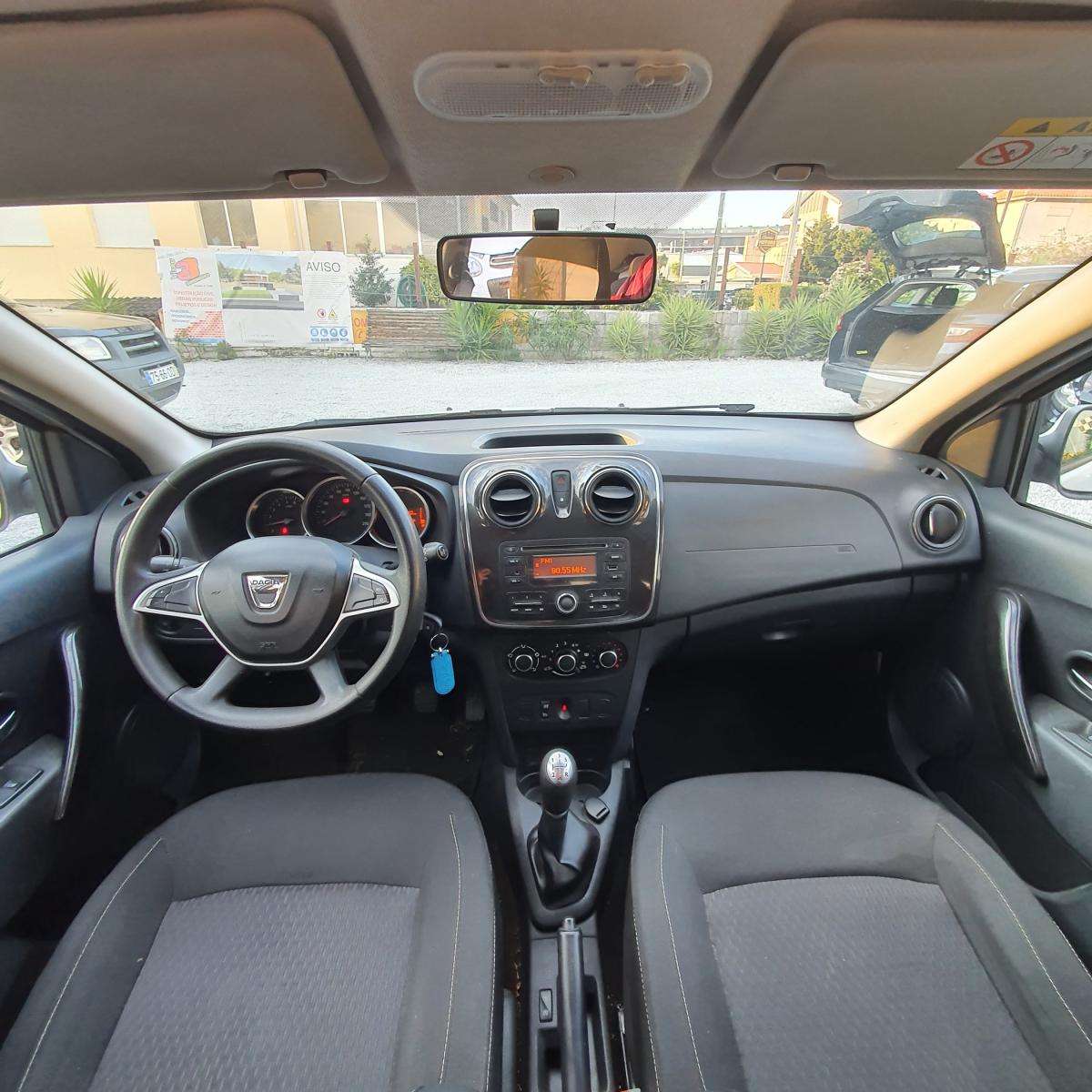 dacia-sandero-2017-gasolina-898cc