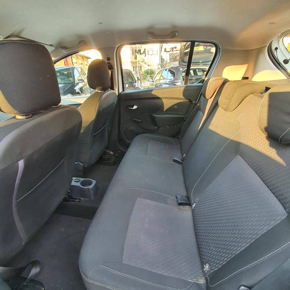dacia-sandero-2017-gasolina-898cc