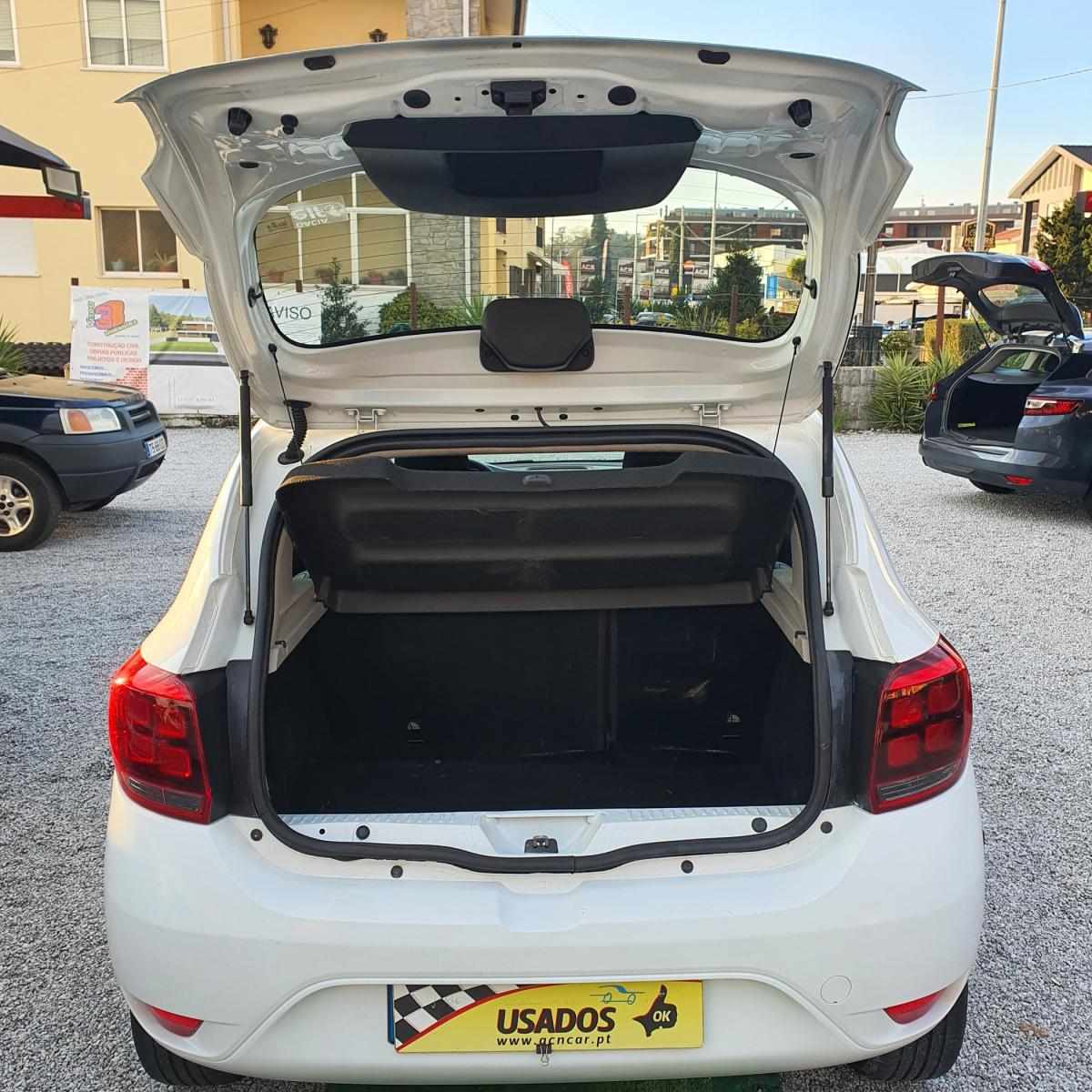 dacia-sandero-2017-gasolina-898cc