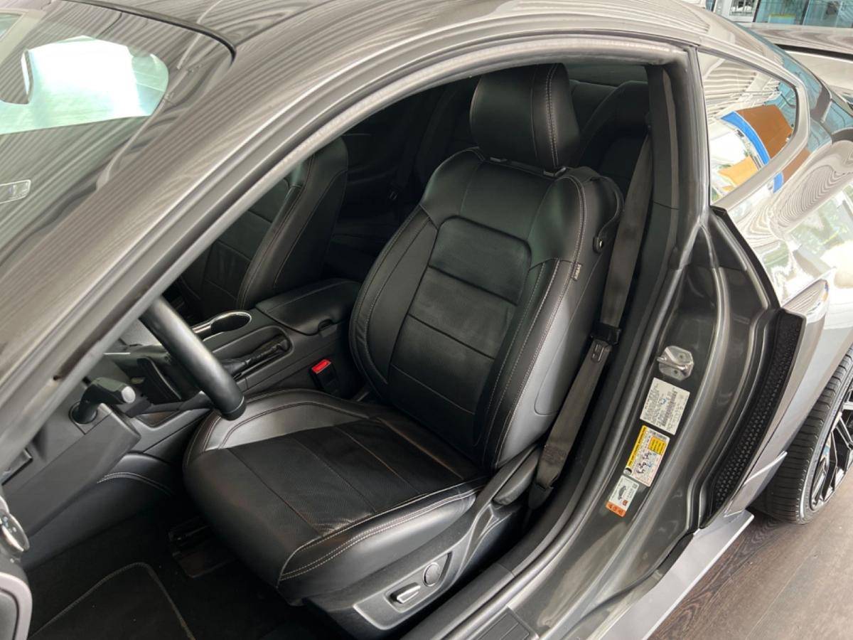 ford-mustang-2018-gasolina-4951cc