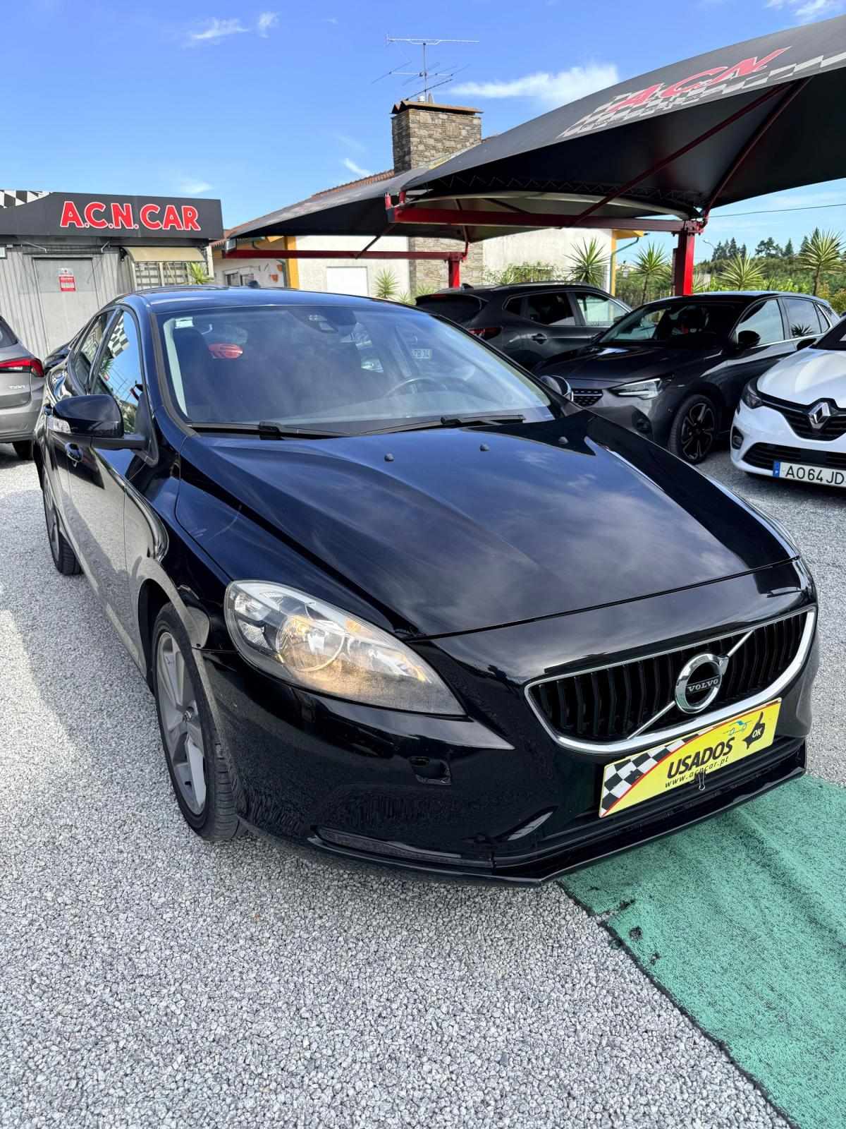 volvo-v40-2017-diesel-1969cc