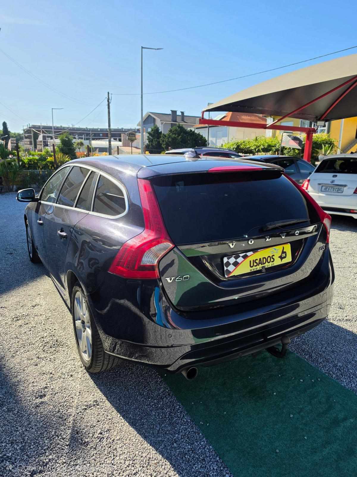 volvo-v60-2015-diesel-1969cc