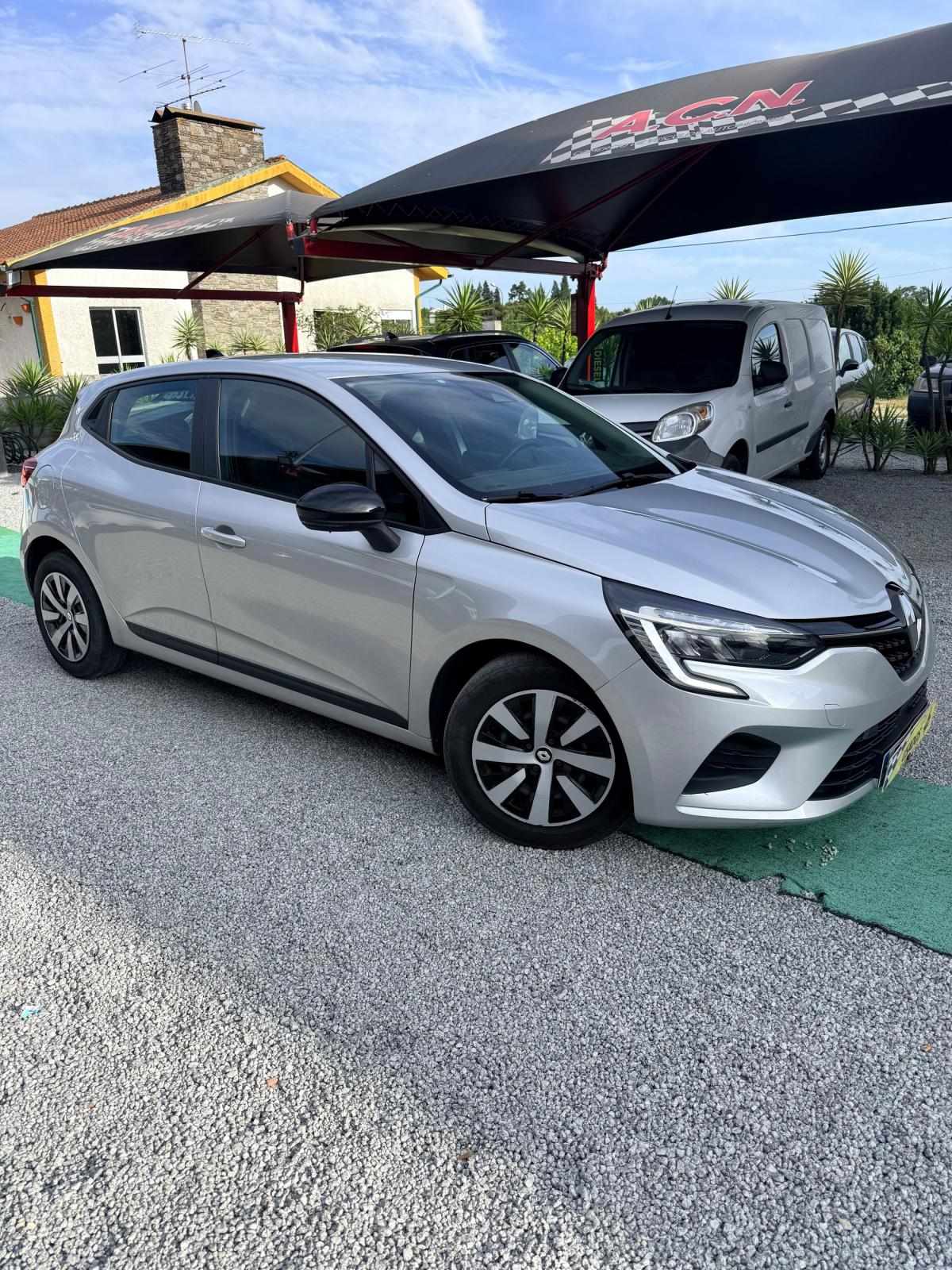 renault-clio-2023-gasolina-999cc
