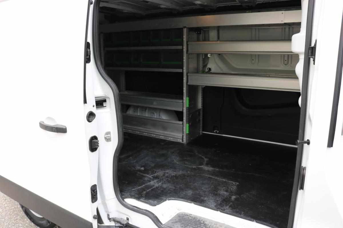 renault-trafic-2-0-131cv-2022-diesel-1997cc