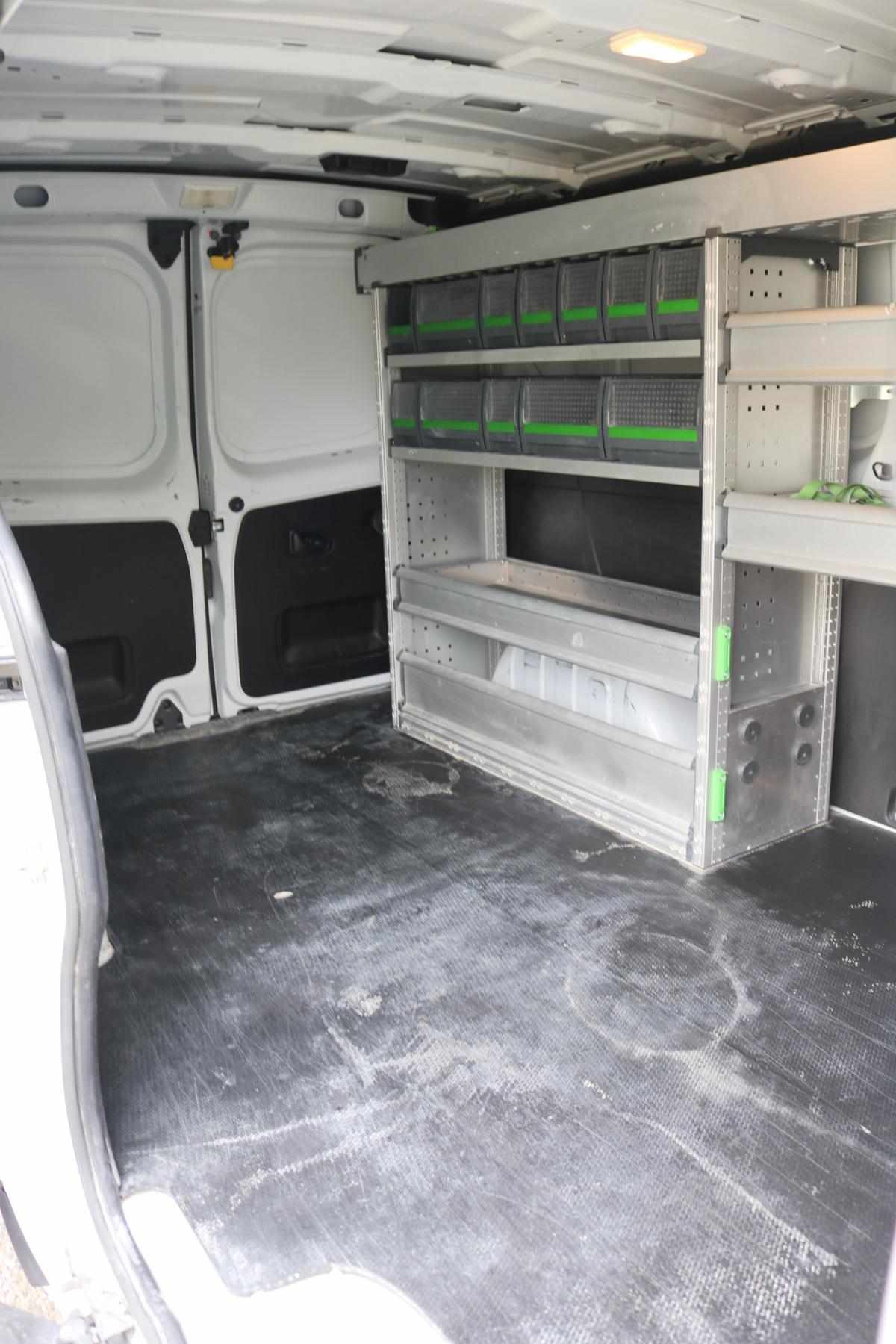 renault-trafic-2-0-131cv-2022-diesel-1997cc
