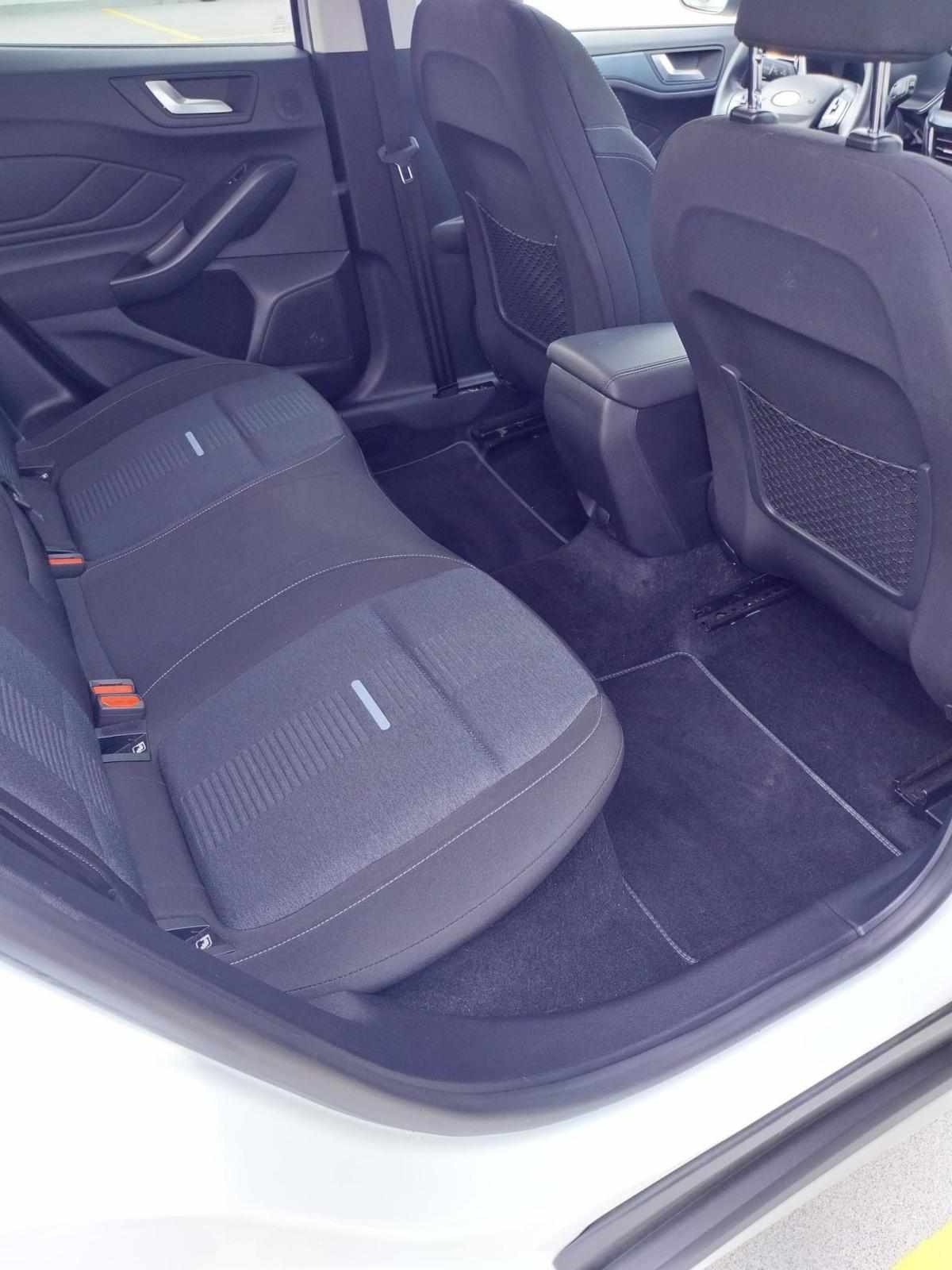 ford-focus-1-5-ecoblue-2022-diesel-1499cc