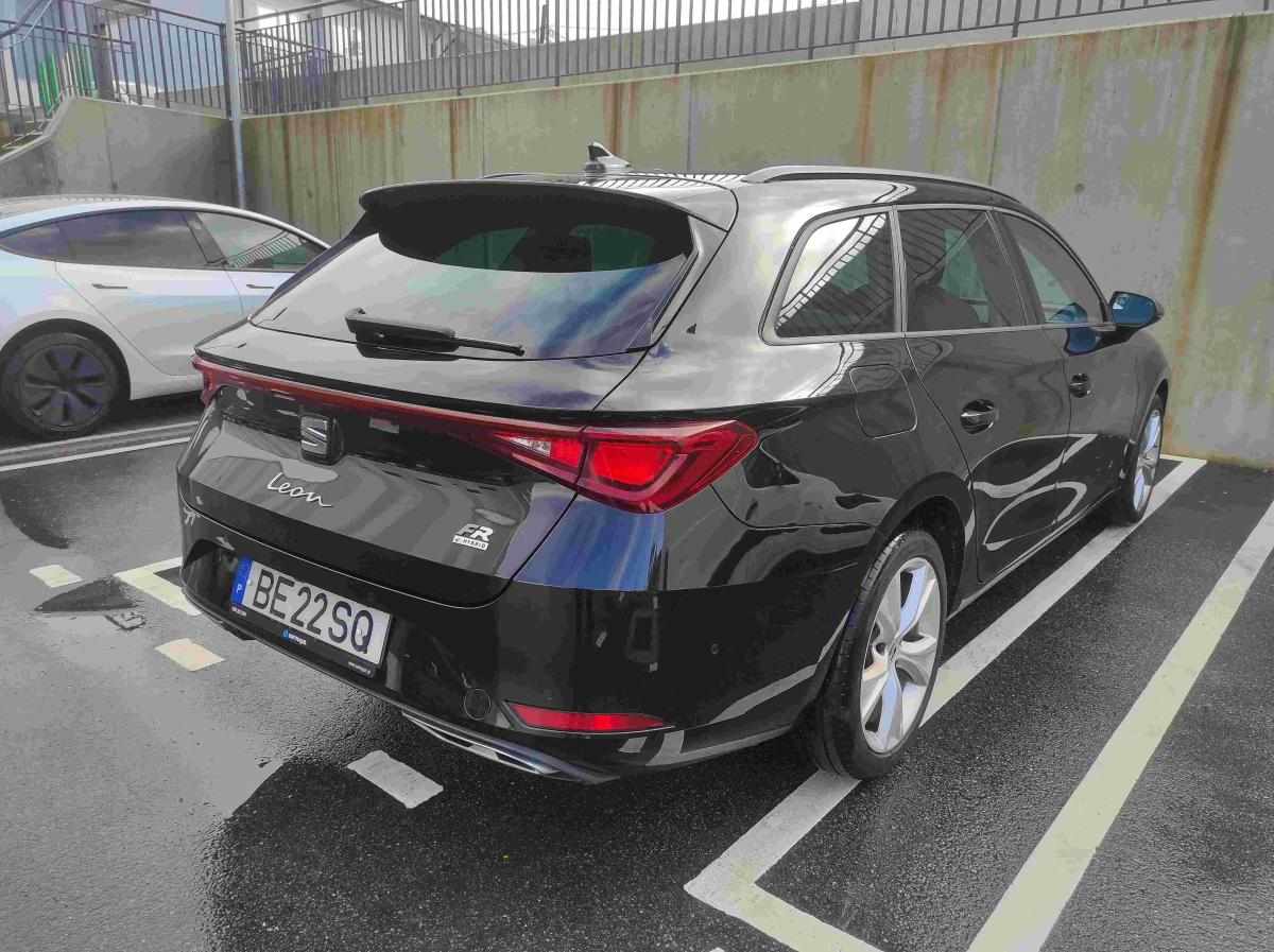 seat-leon-e-hybrid-2023-gasolina-1395cc