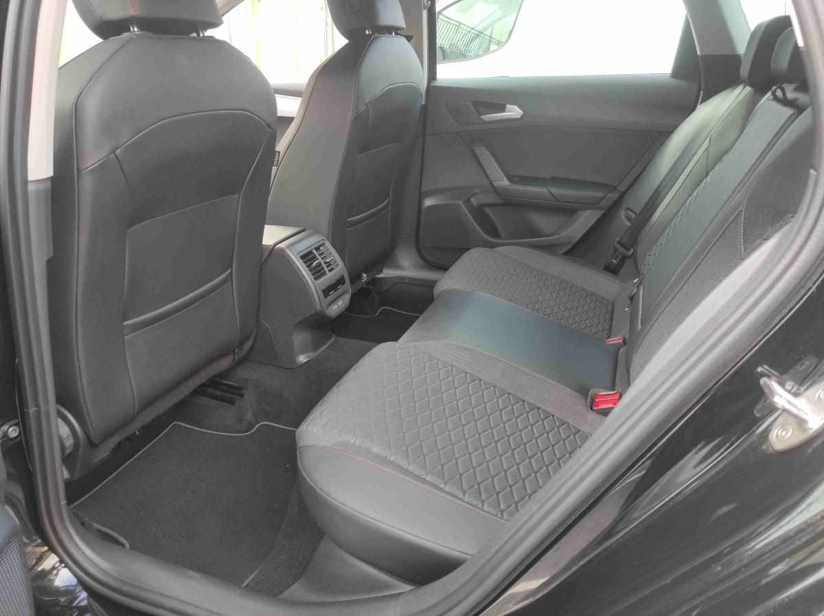 seat-leon-e-hybrid-2023-gasolina-1395cc