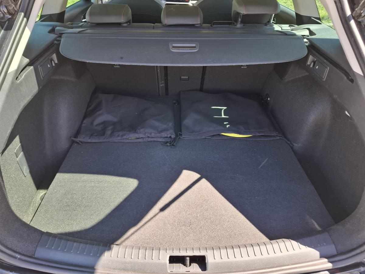 seat-leon-e-hybrid-2023-gasolina-1395cc