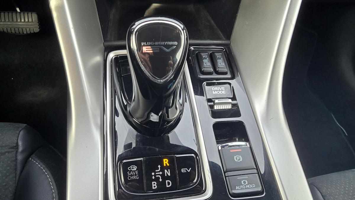 mitsubishi-eclipse-cross-2-4-mivec-s-awc-phev-2023-gasolina-2360cc