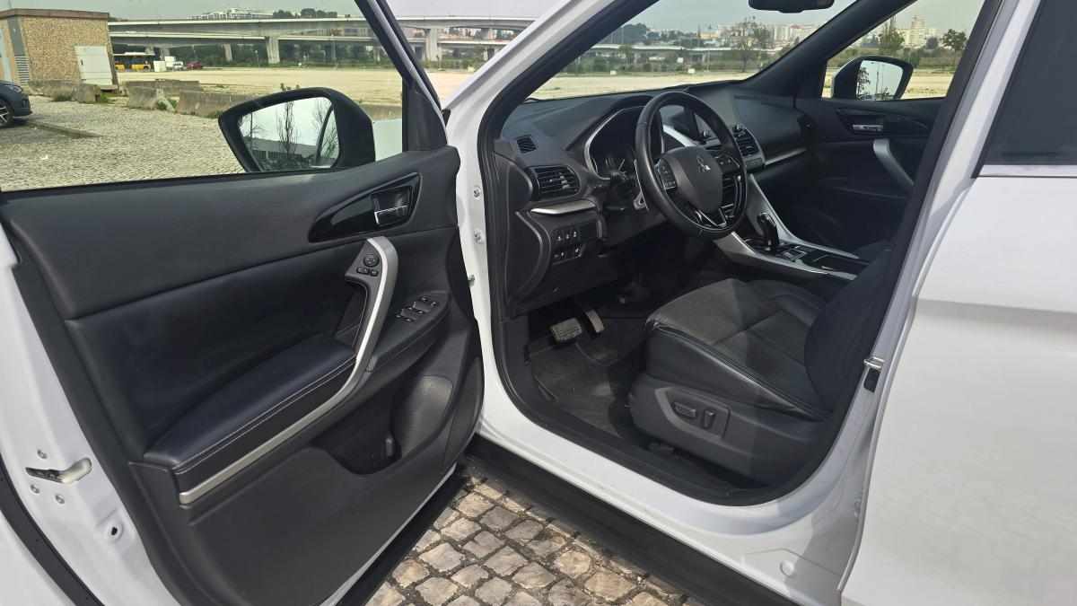 mitsubishi-eclipse-cross-2-4-mivec-s-awc-phev-2023-gasolina-2360cc
