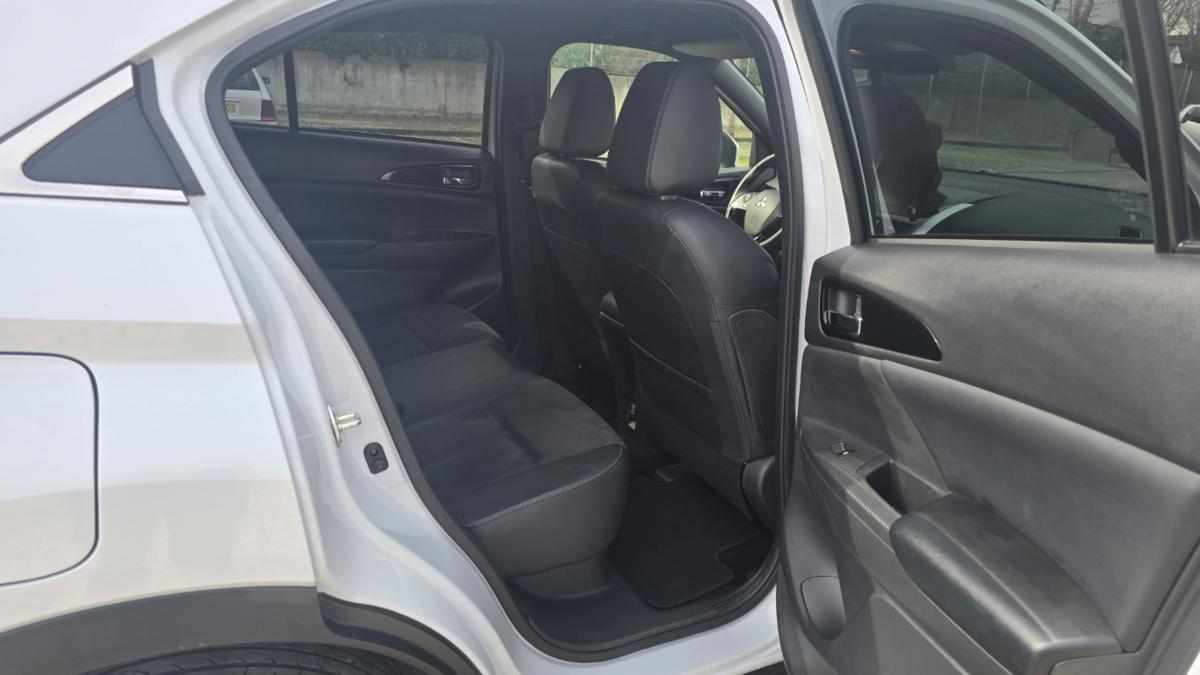 mitsubishi-eclipse-cross-2-4-mivec-s-awc-phev-2023-gasolina-2360cc