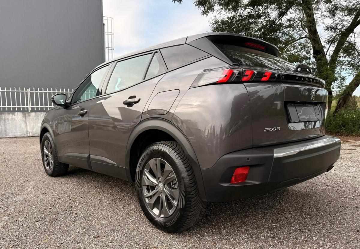 peugeot-2008-2022-gasolina-1199cc
