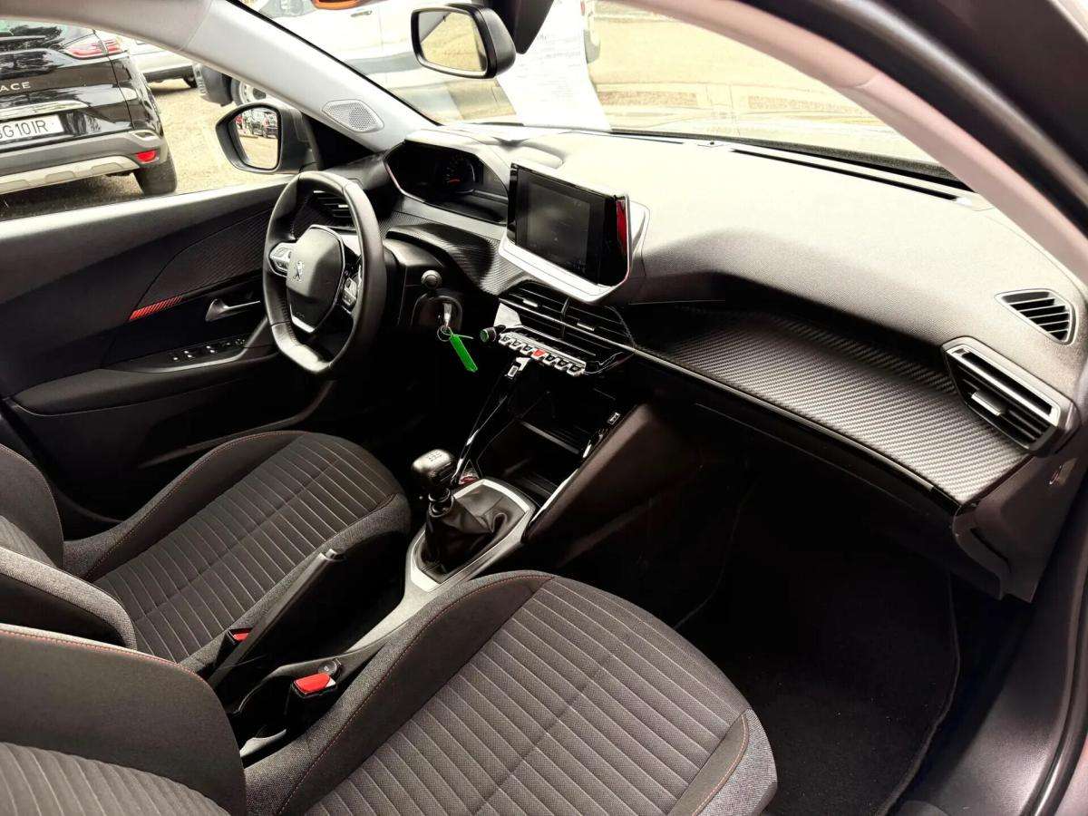 peugeot-2008-2022-gasolina-1199cc