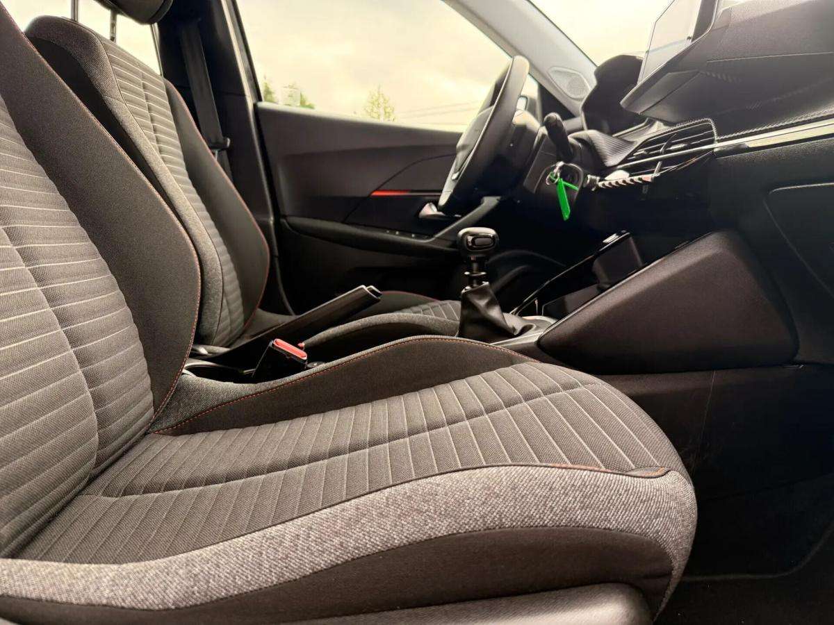 peugeot-2008-2022-gasolina-1199cc