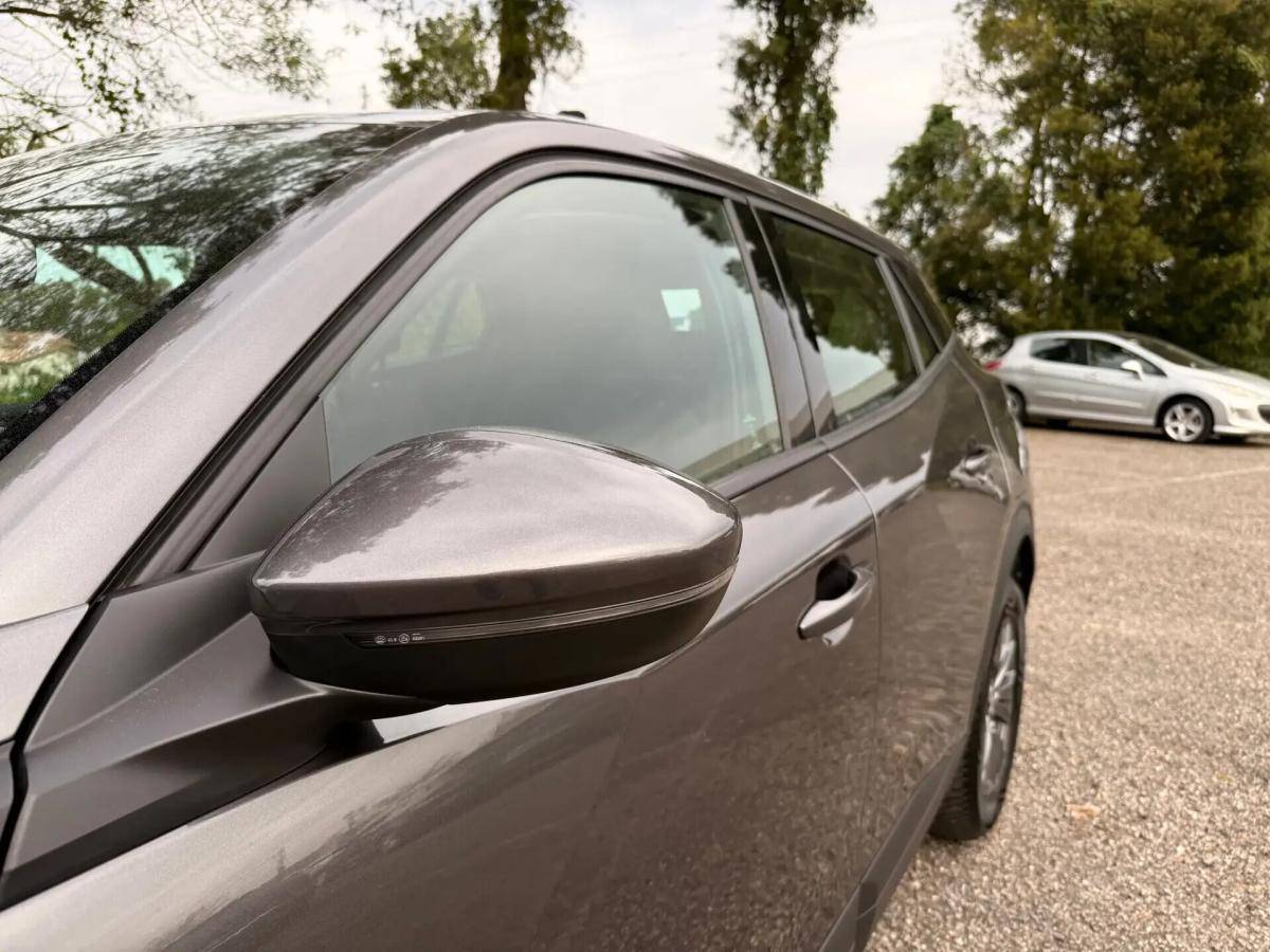 peugeot-2008-2022-gasolina-1199cc