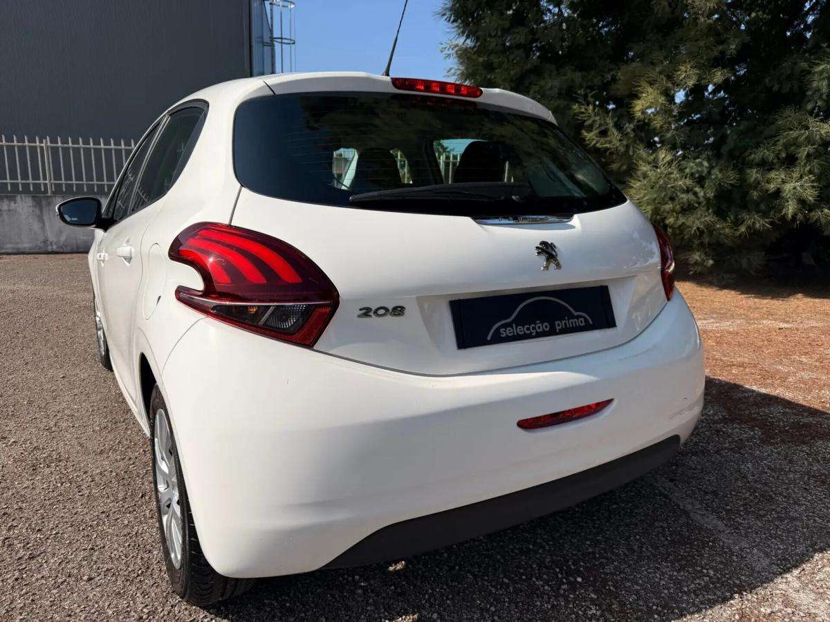 peugeot-208-2019-gasolina-1199cc