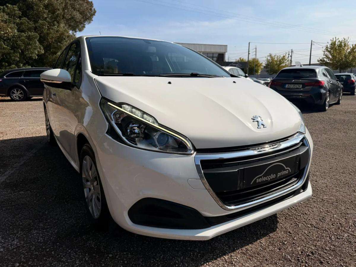 peugeot-208-2019-gasolina-1199cc