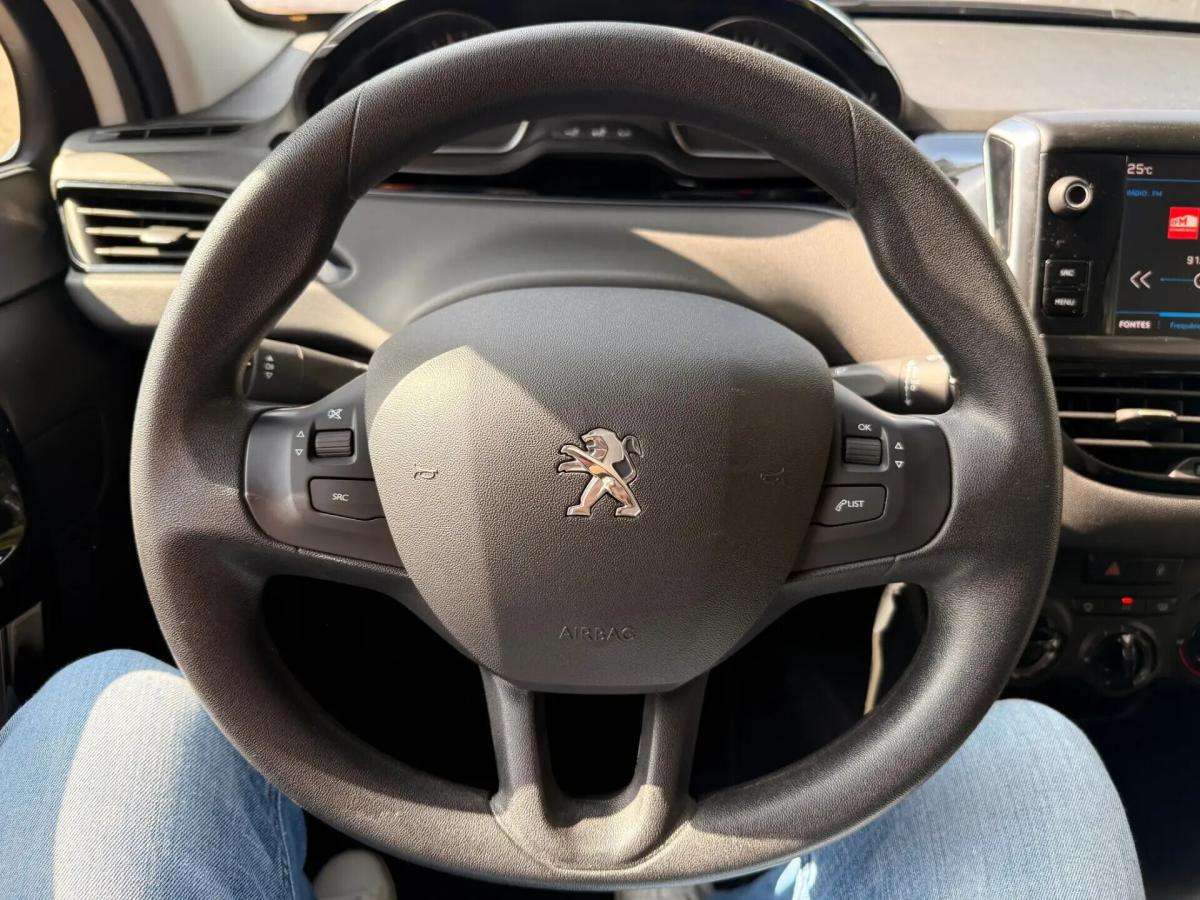 peugeot-208-2019-gasolina-1199cc