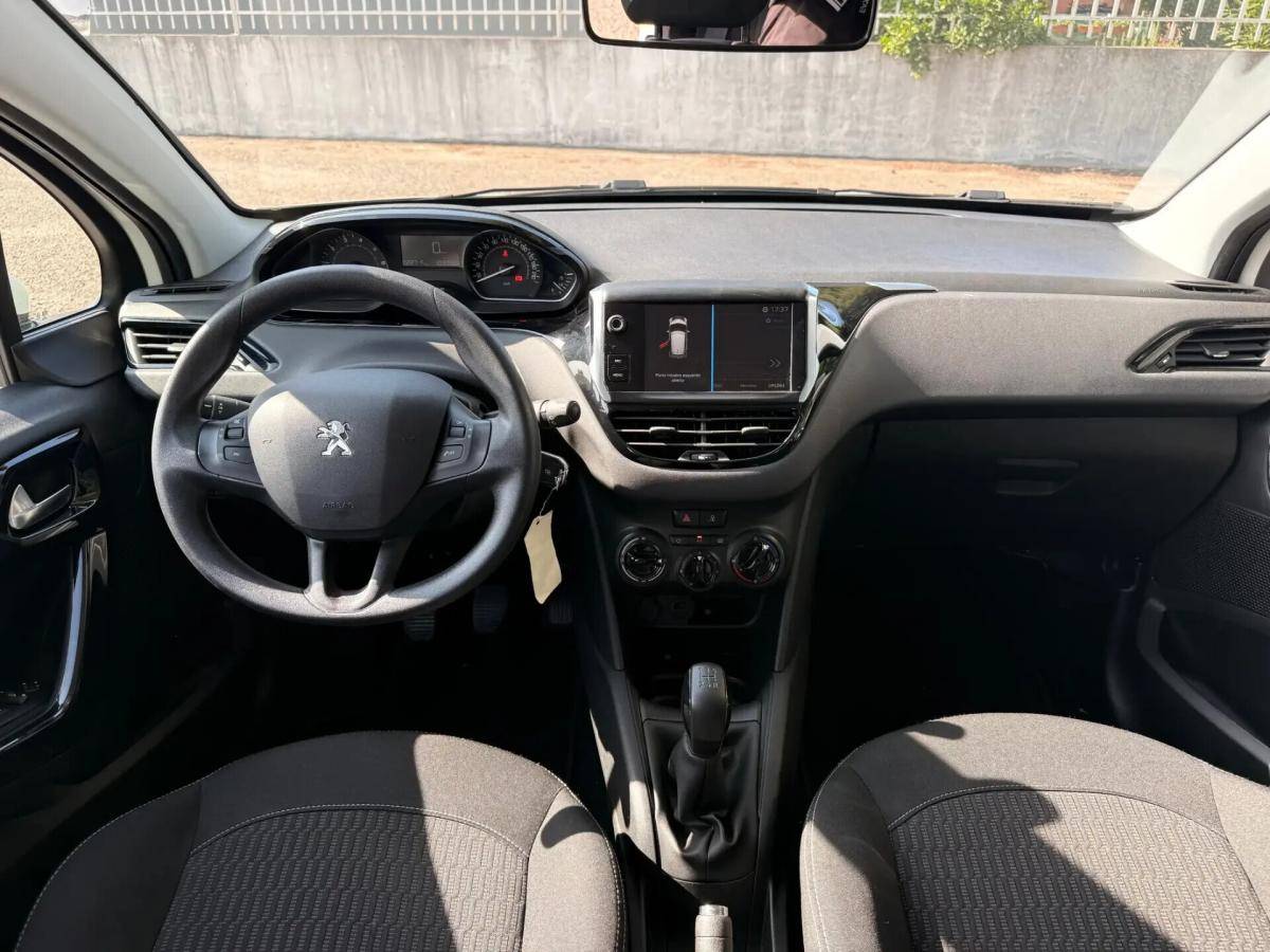 peugeot-208-2019-gasolina-1199cc