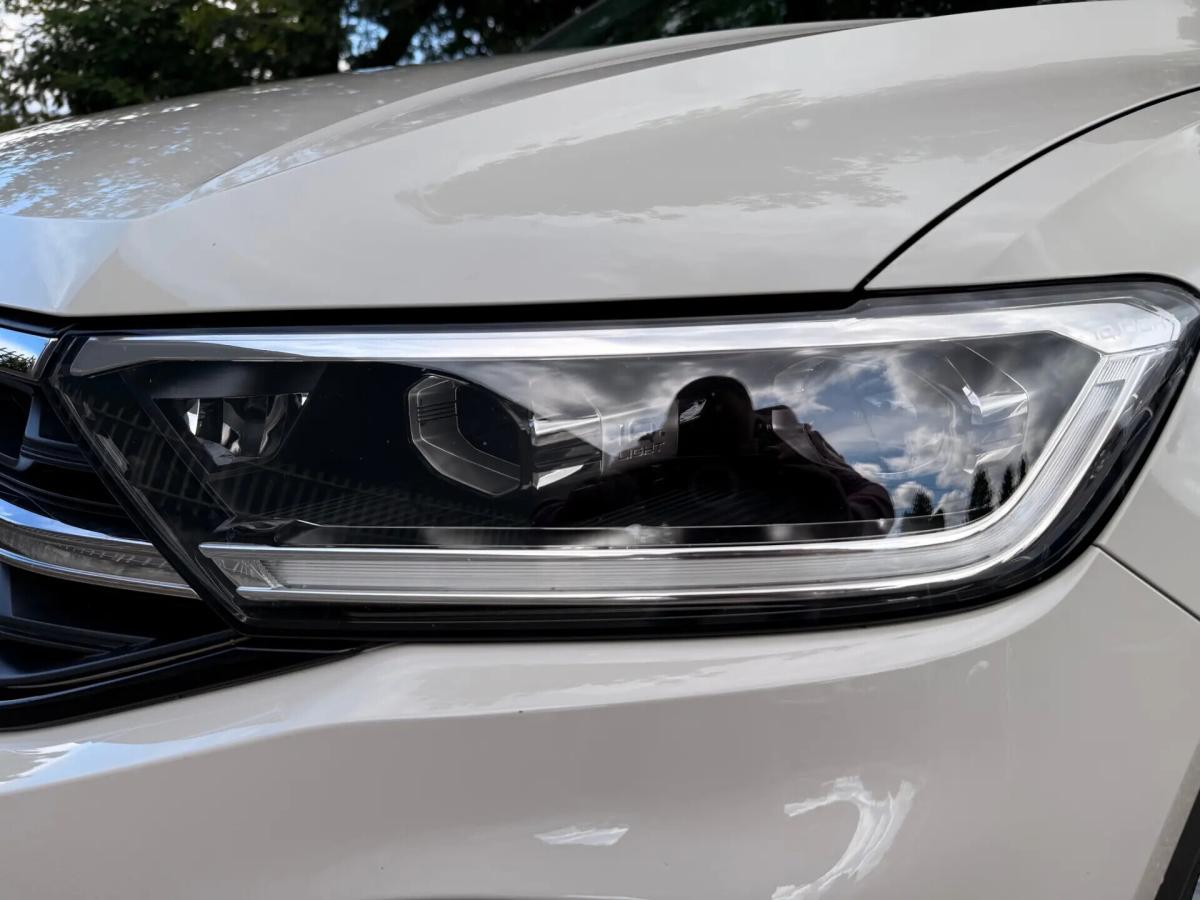 volkswagen-t-roc-2022-gasolina-999cc