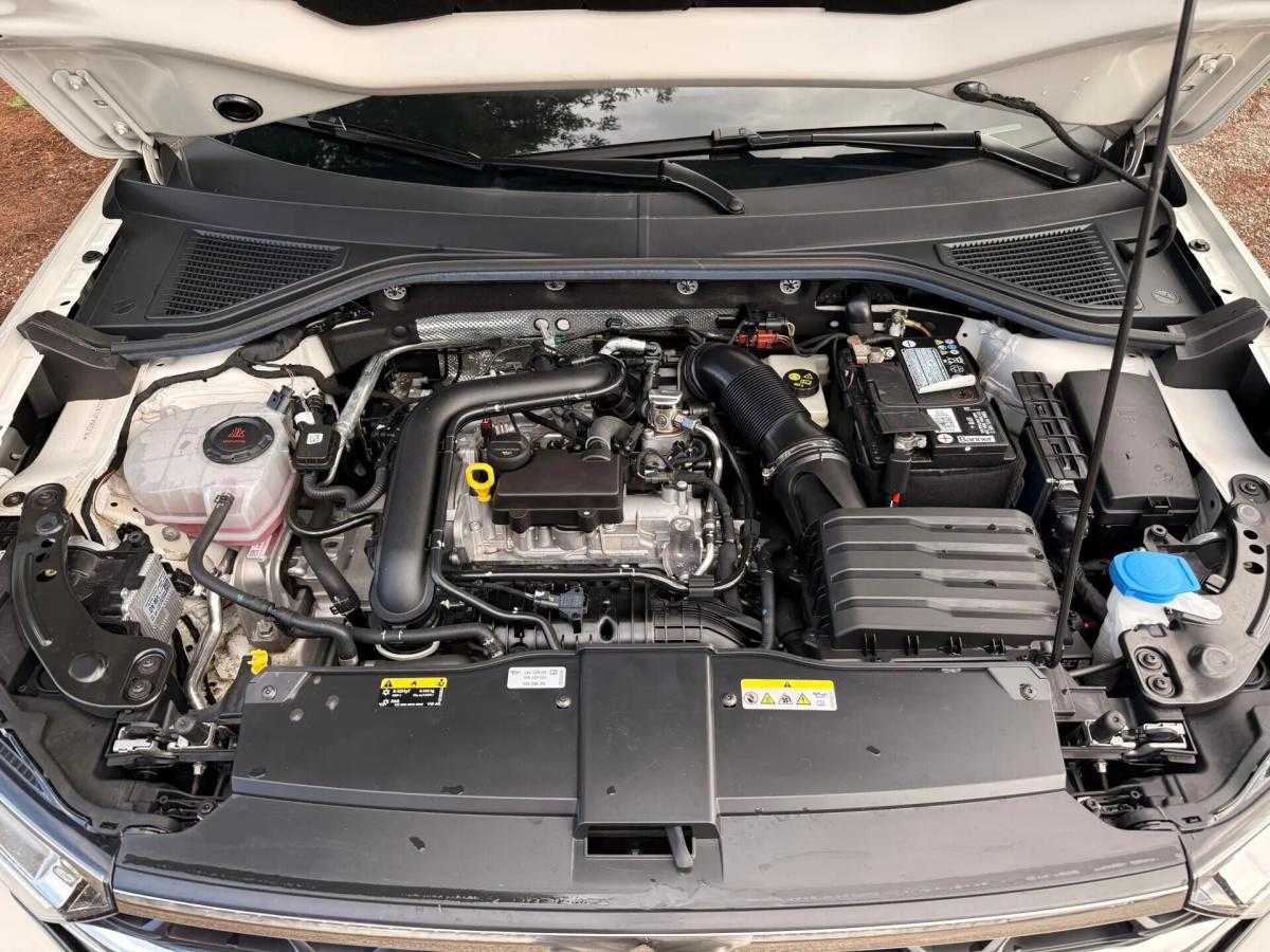 volkswagen-t-roc-2022-gasolina-999cc