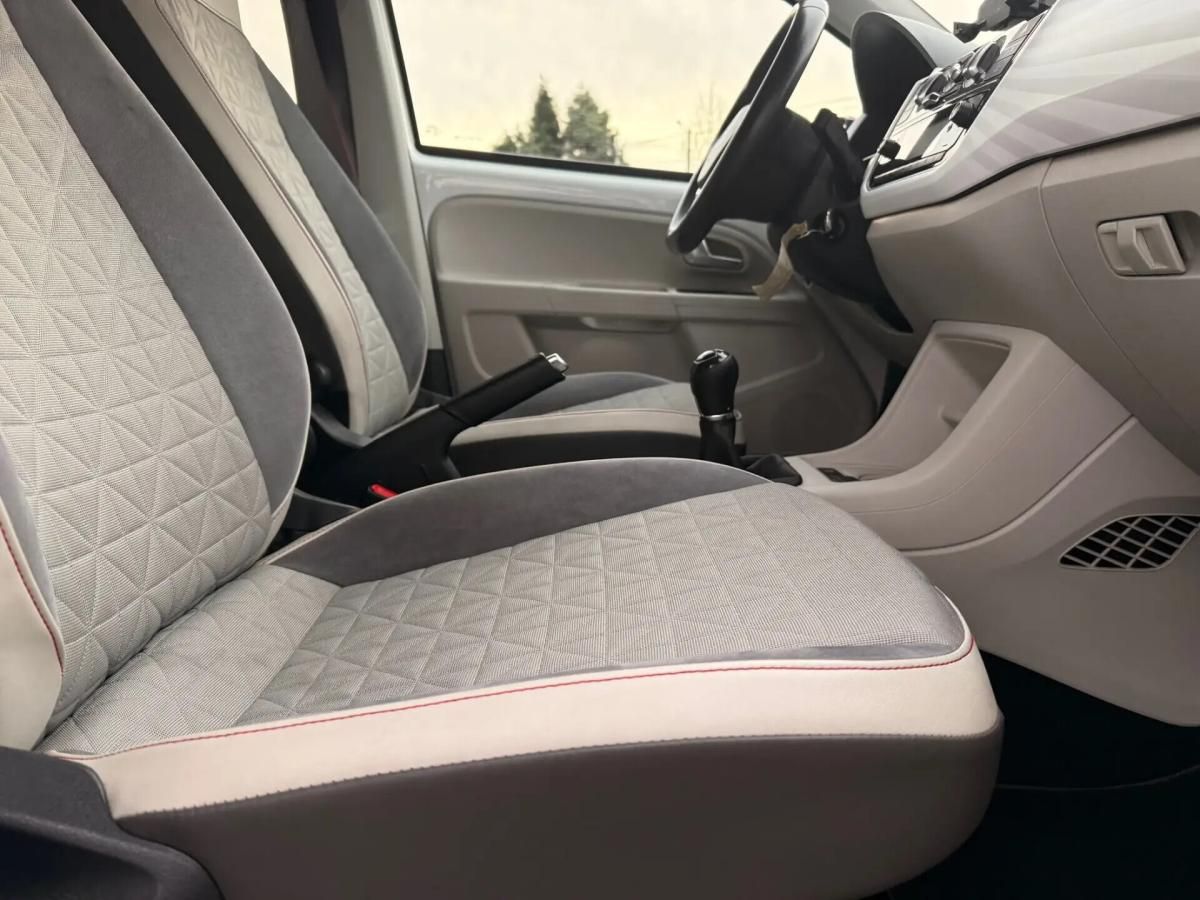 volkswagen-up-2018-gasolina-999cc