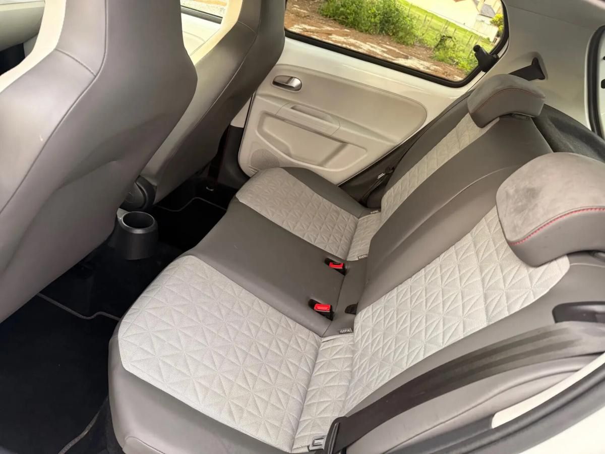 volkswagen-up-2018-gasolina-999cc