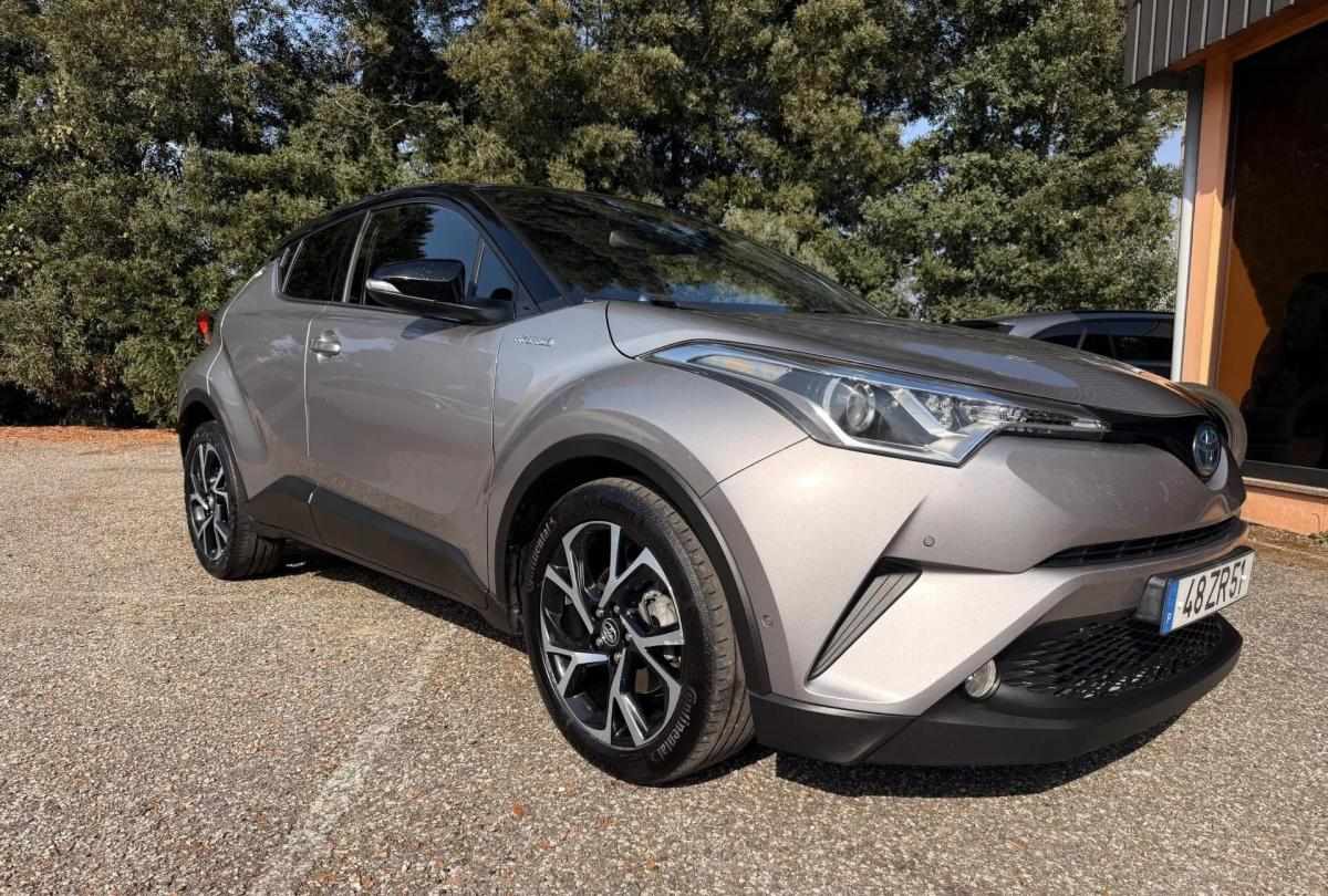toyota-c-hr-2017-hibrido-a-gasolina-1798cc