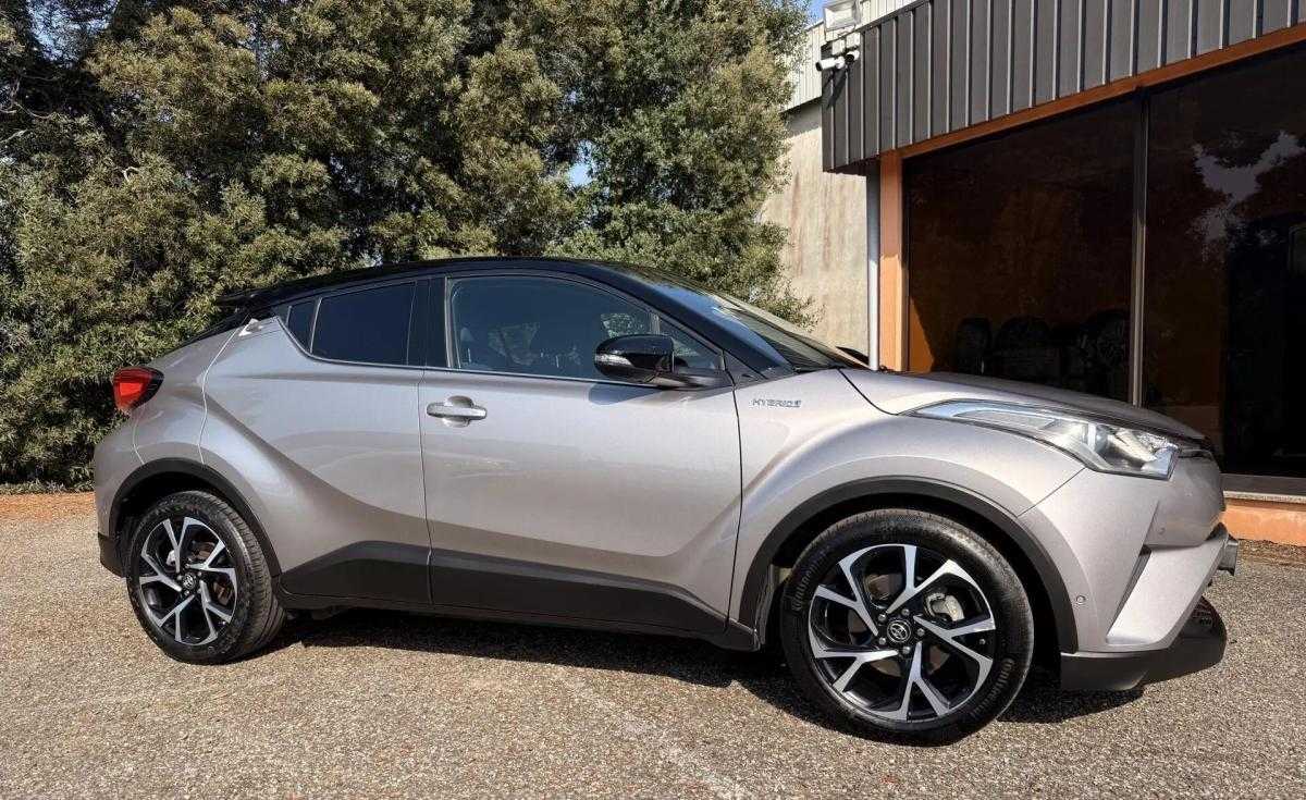 toyota-c-hr-2017-hibrido-a-gasolina-1798cc