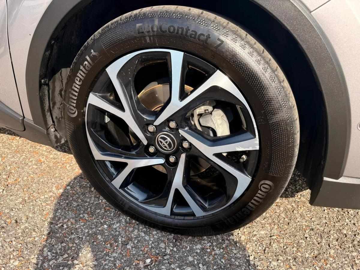 toyota-c-hr-2017-hibrido-a-gasolina-1798cc