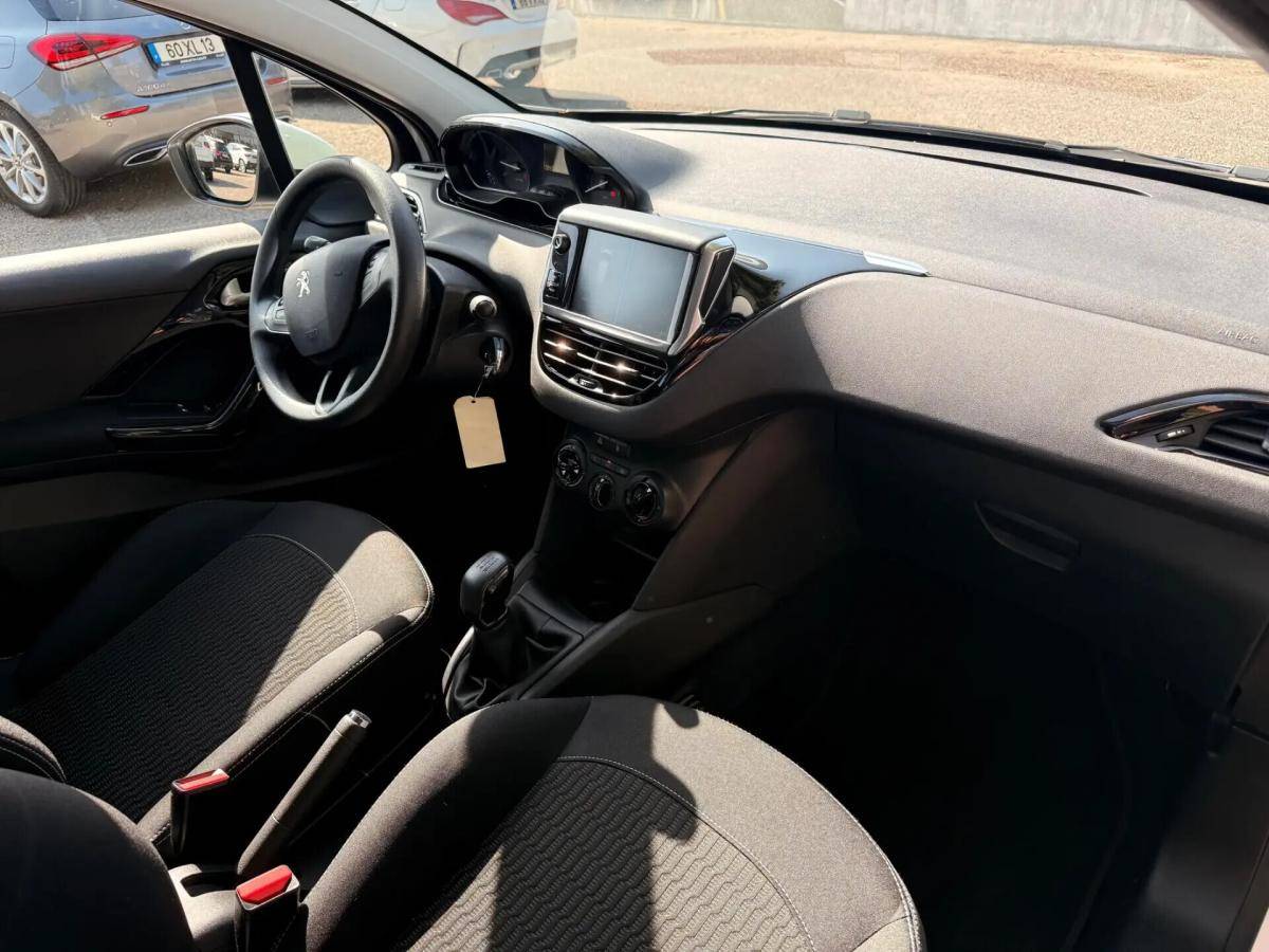 peugeot-208-2019-gasolina-1199cc