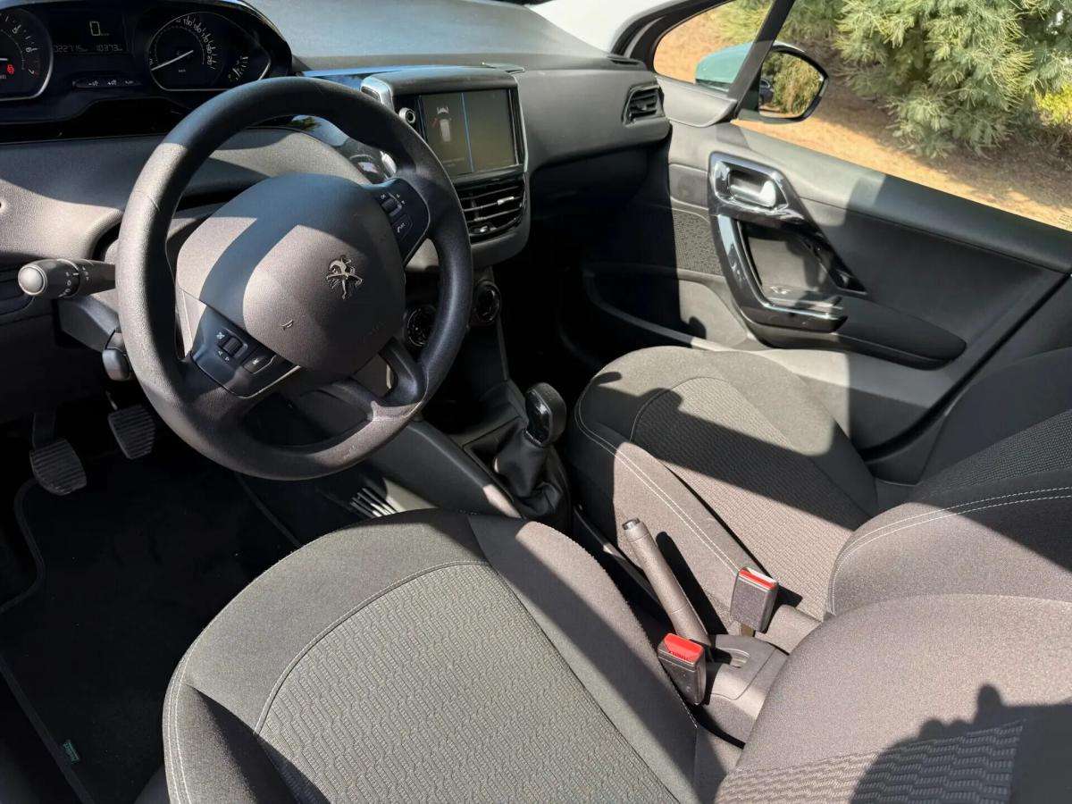 peugeot-208-2019-gasolina-1199cc