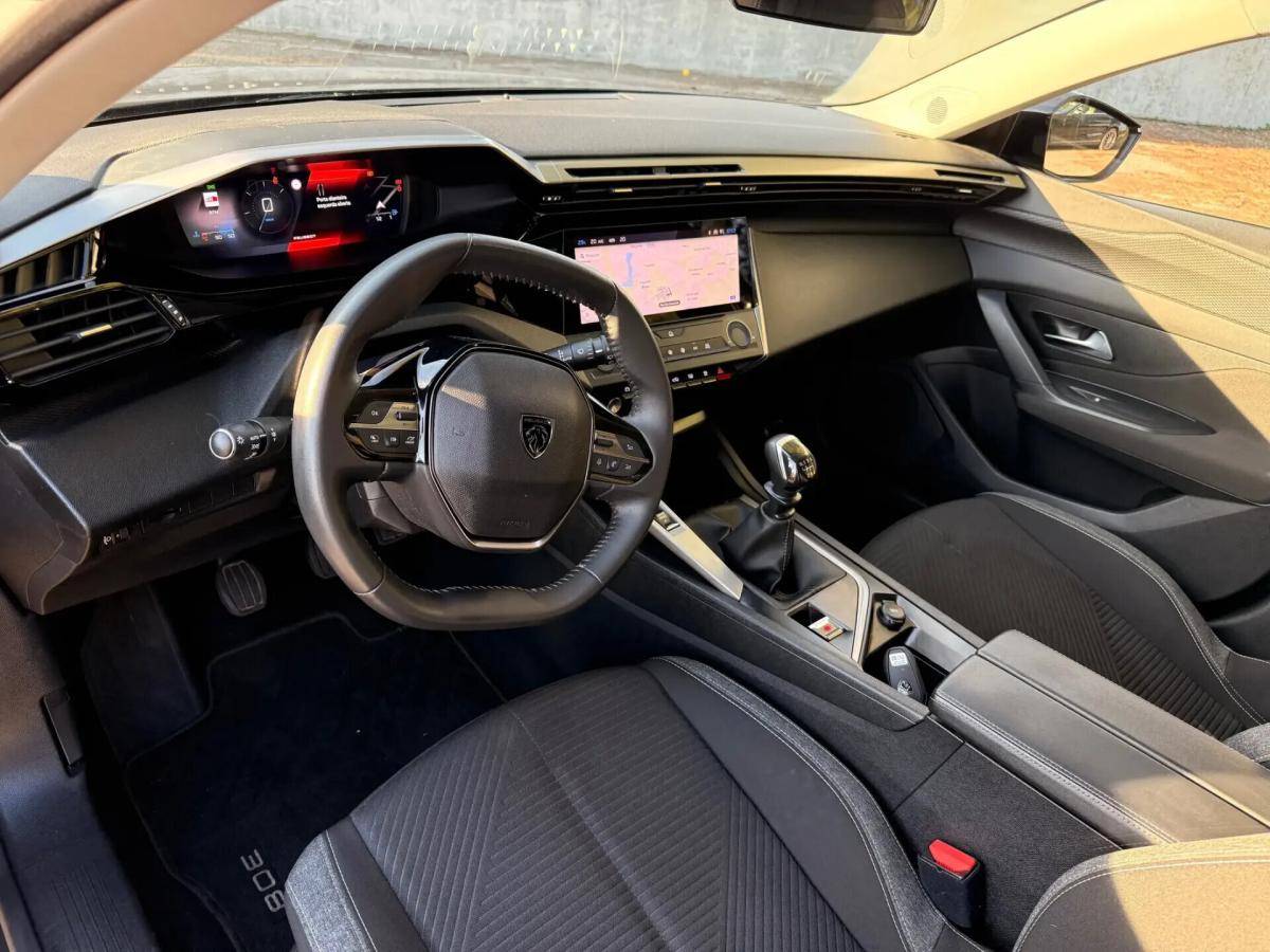 peugeot-308-sw-2022-diesel-1499cc
