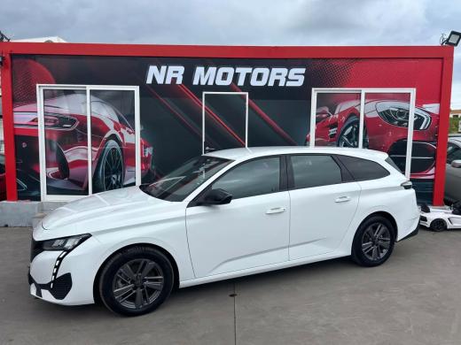 peugeot-308-sw-2022-diesel-1499cc