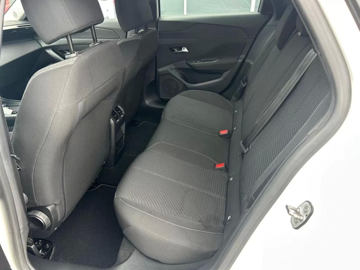 peugeot-308-sw-2022-diesel-1499cc