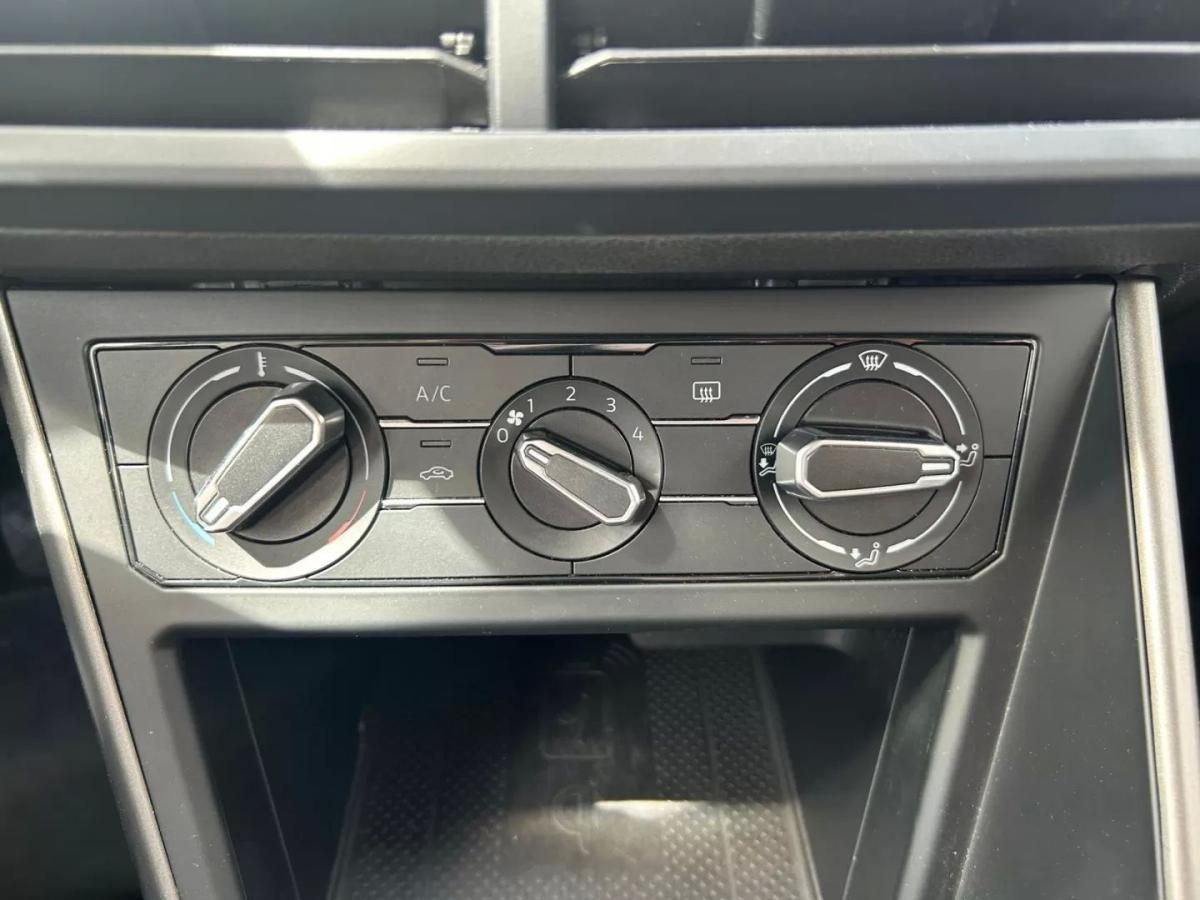 volkswagen-polo-2018-gasolina-999cc