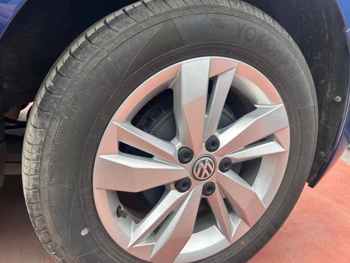 volkswagen-polo-2018-gasolina-999cc