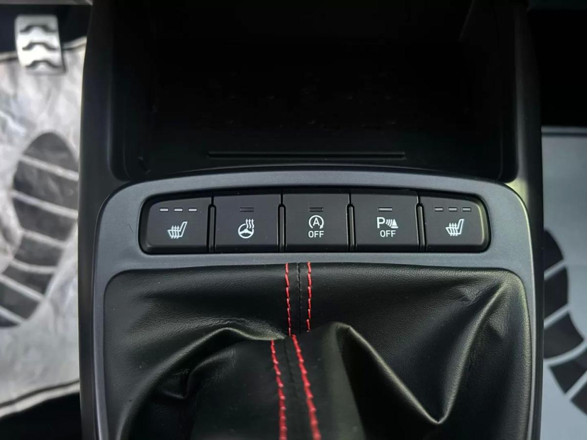 hyundai-i10-2021-gasolina-998cc