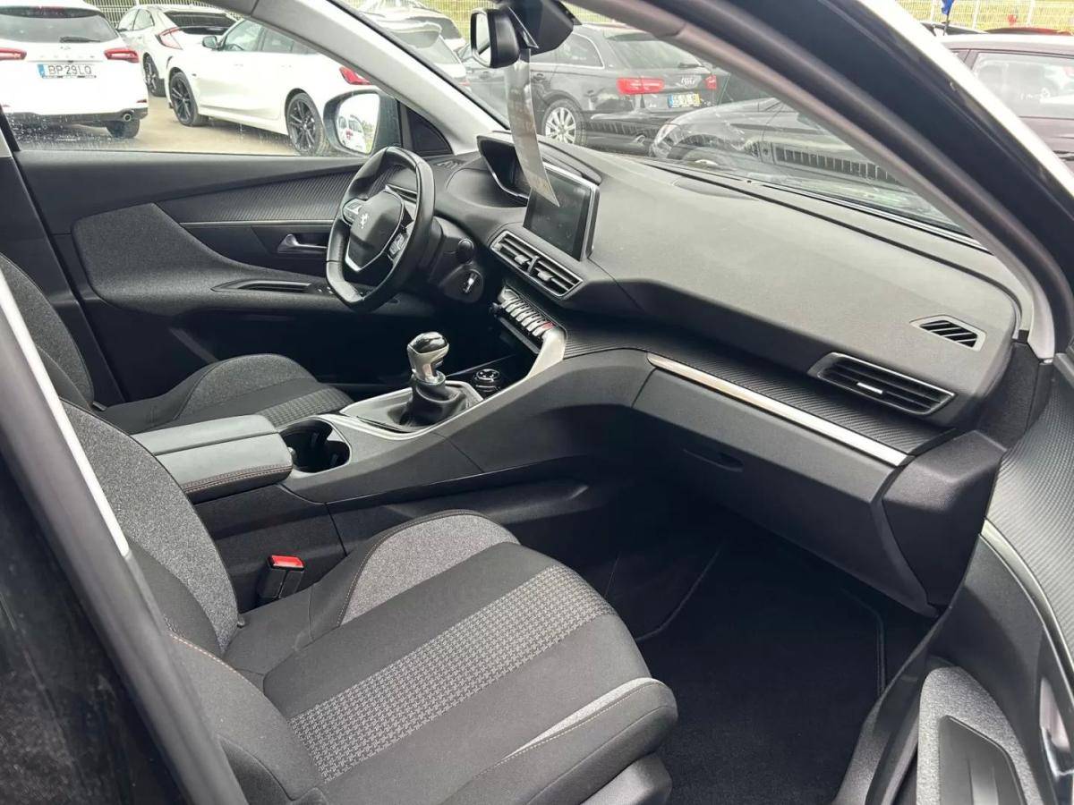 peugeot-3008-2019-diesel-1499cc