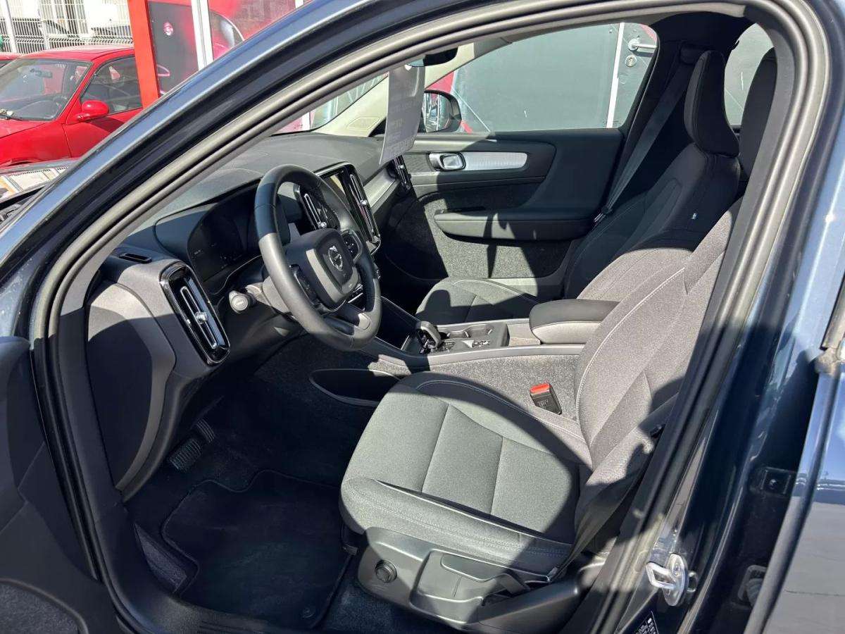 volvo-xc40-2022-hibrido-1477cc