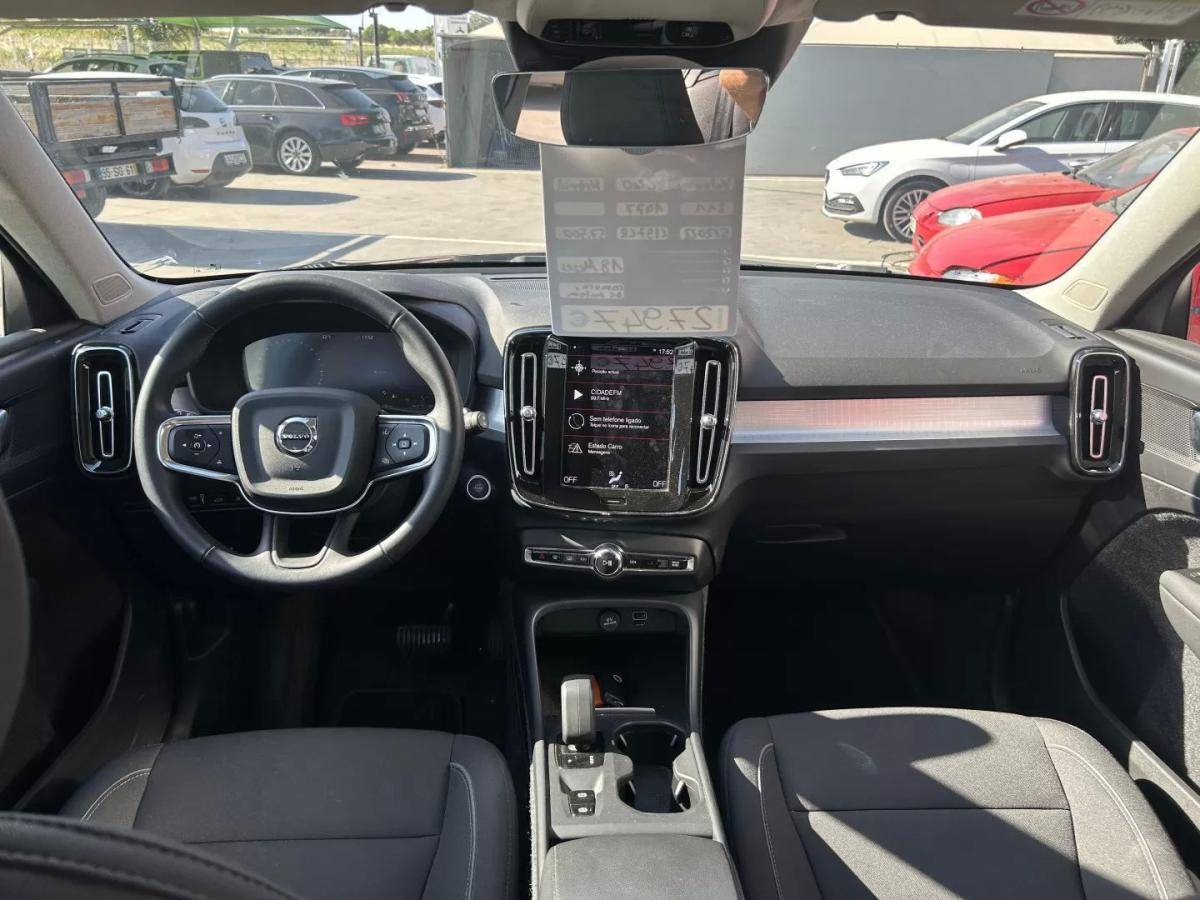 volvo-xc40-2022-hibrido-1477cc