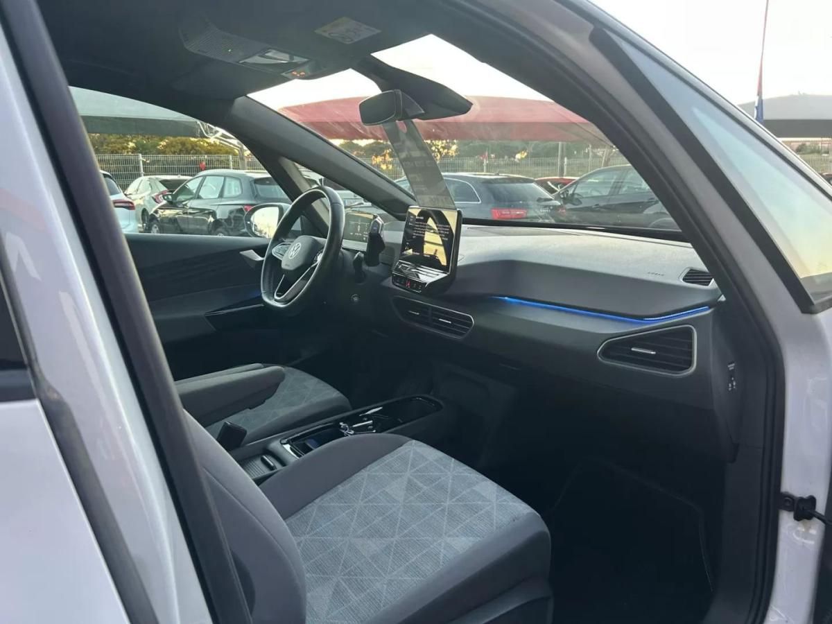 volkswagen-id-3-2021-eletrico-200cc