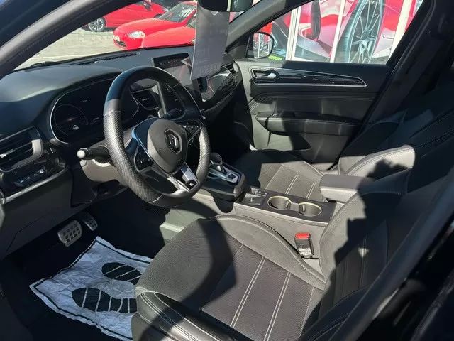 renault-arkana-2023-hibrido-a-gasolina-1598cc
