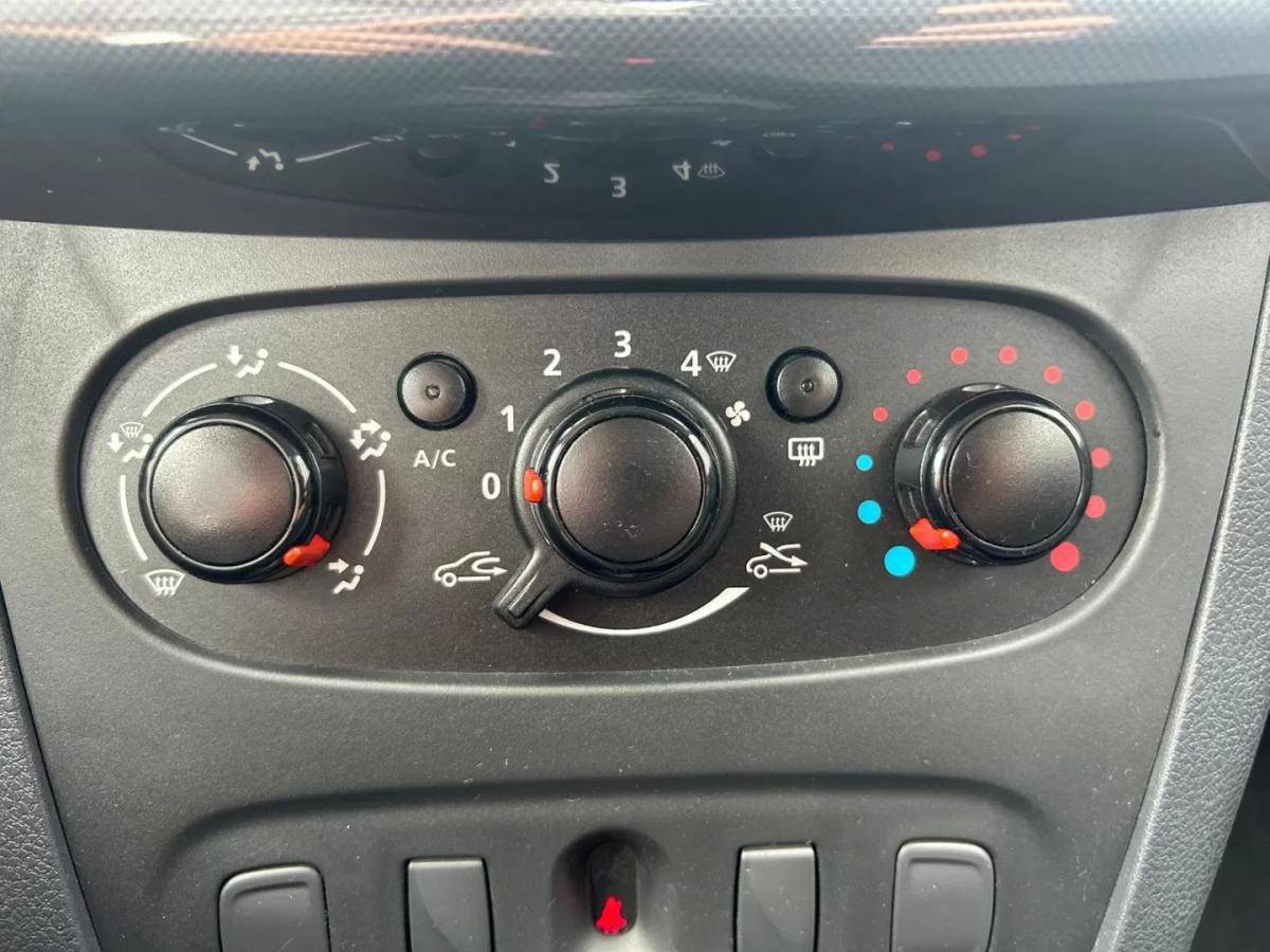 dacia-sandero-2019-gasolina-999cc